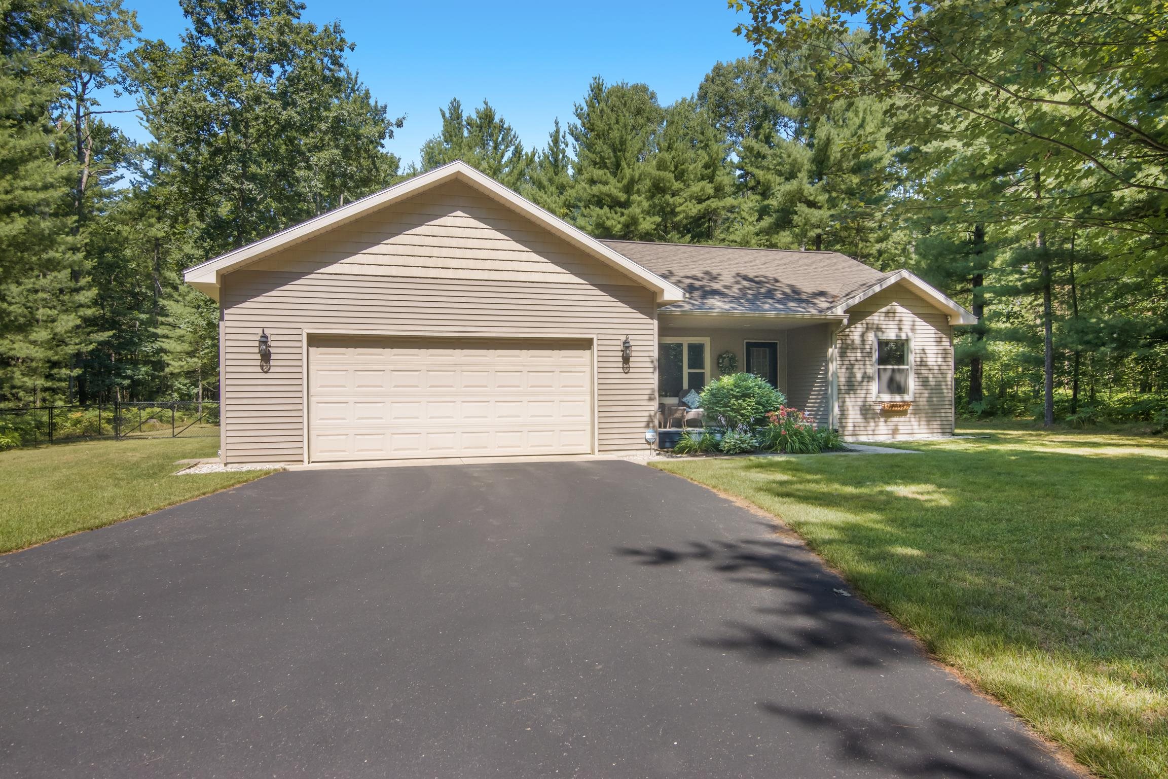 1691 Round Lake Road Property Photo 30