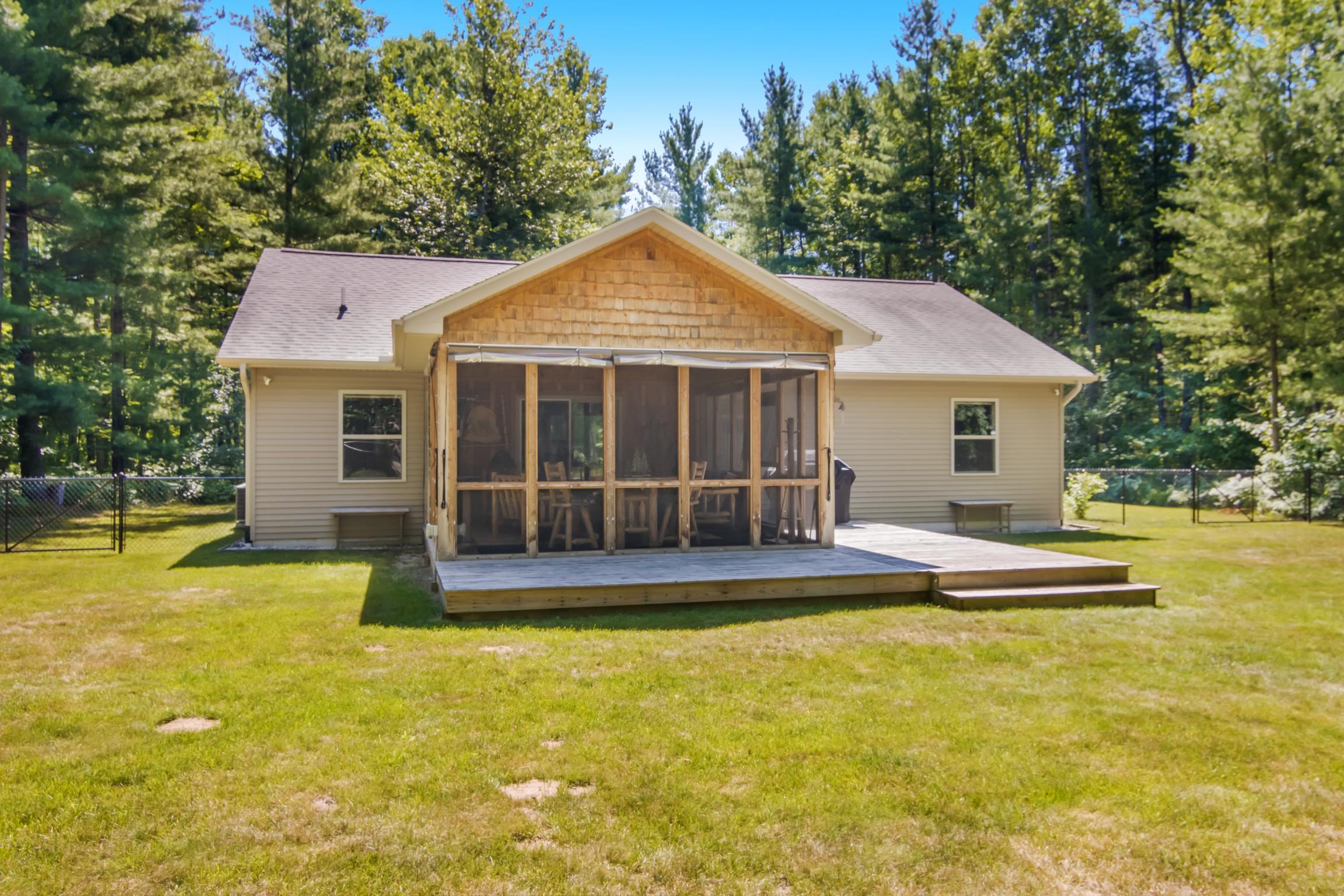 1691 Round Lake Road Property Photo 31