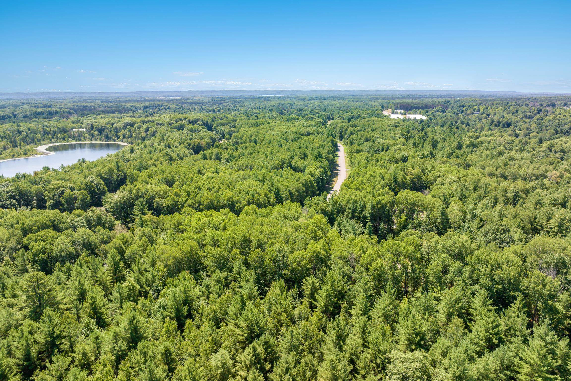 1691 Round Lake Road Property Photo 38