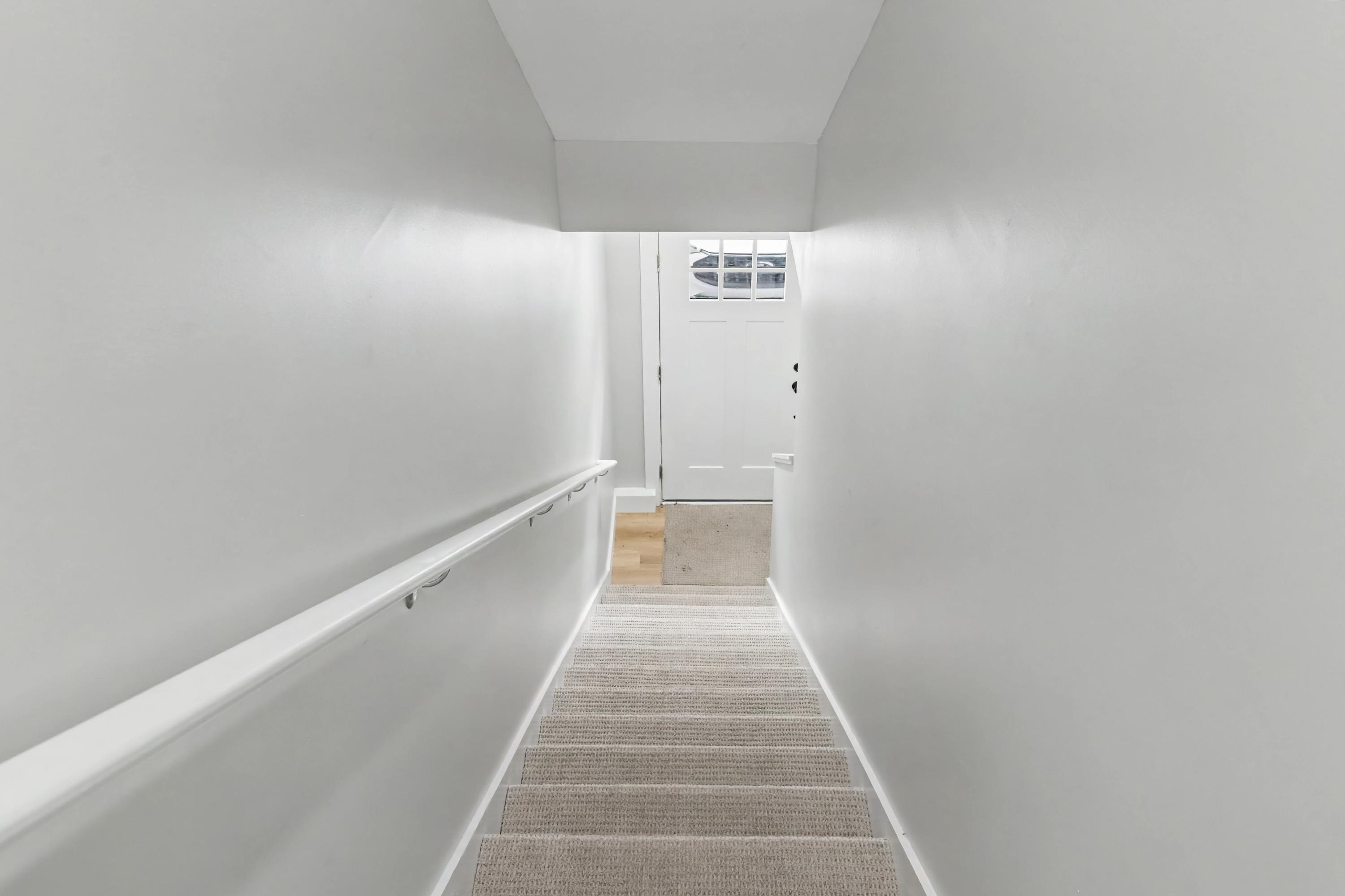 1026 Centre Street Property Photo 10
