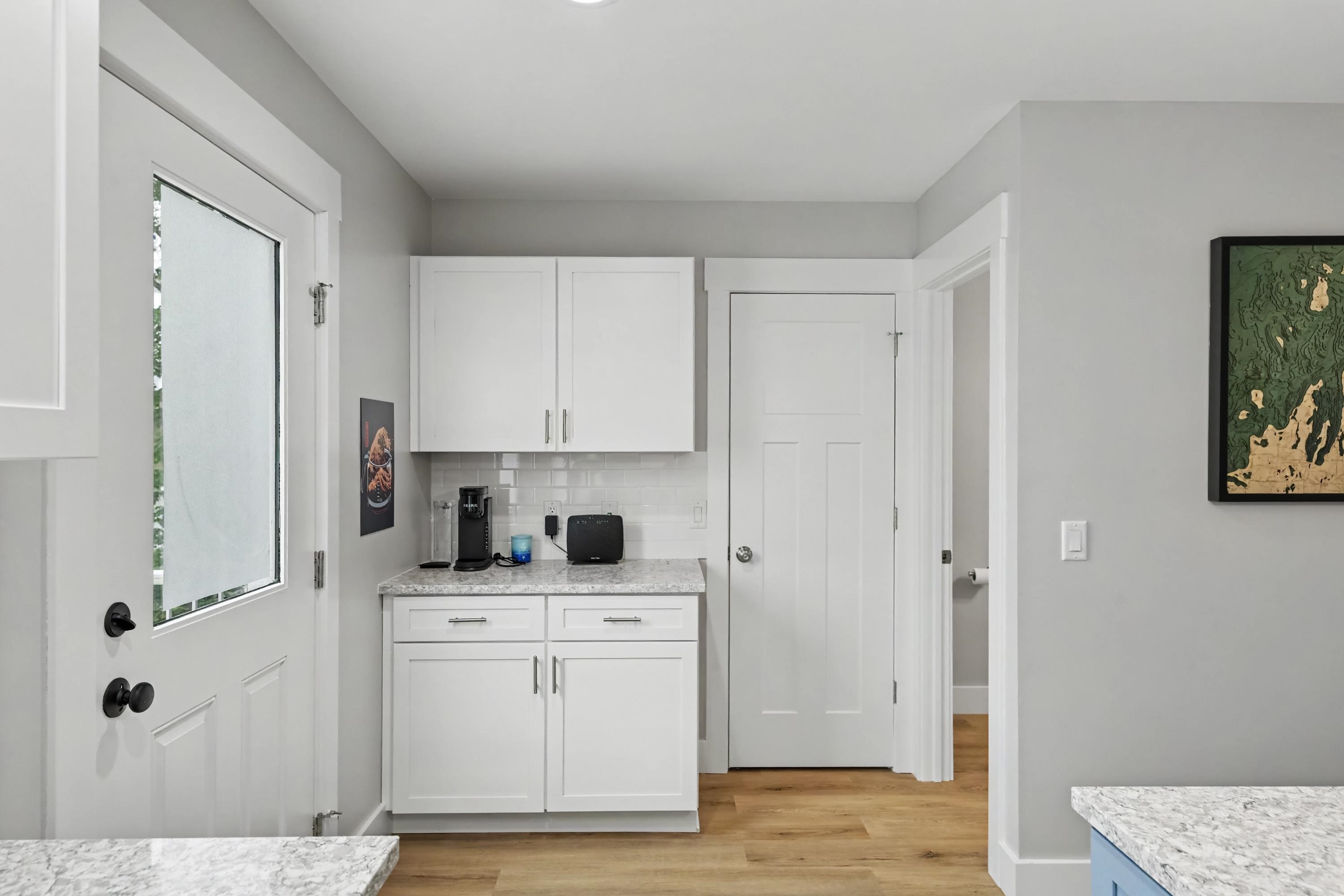 1026 Centre Street Property Photo 14