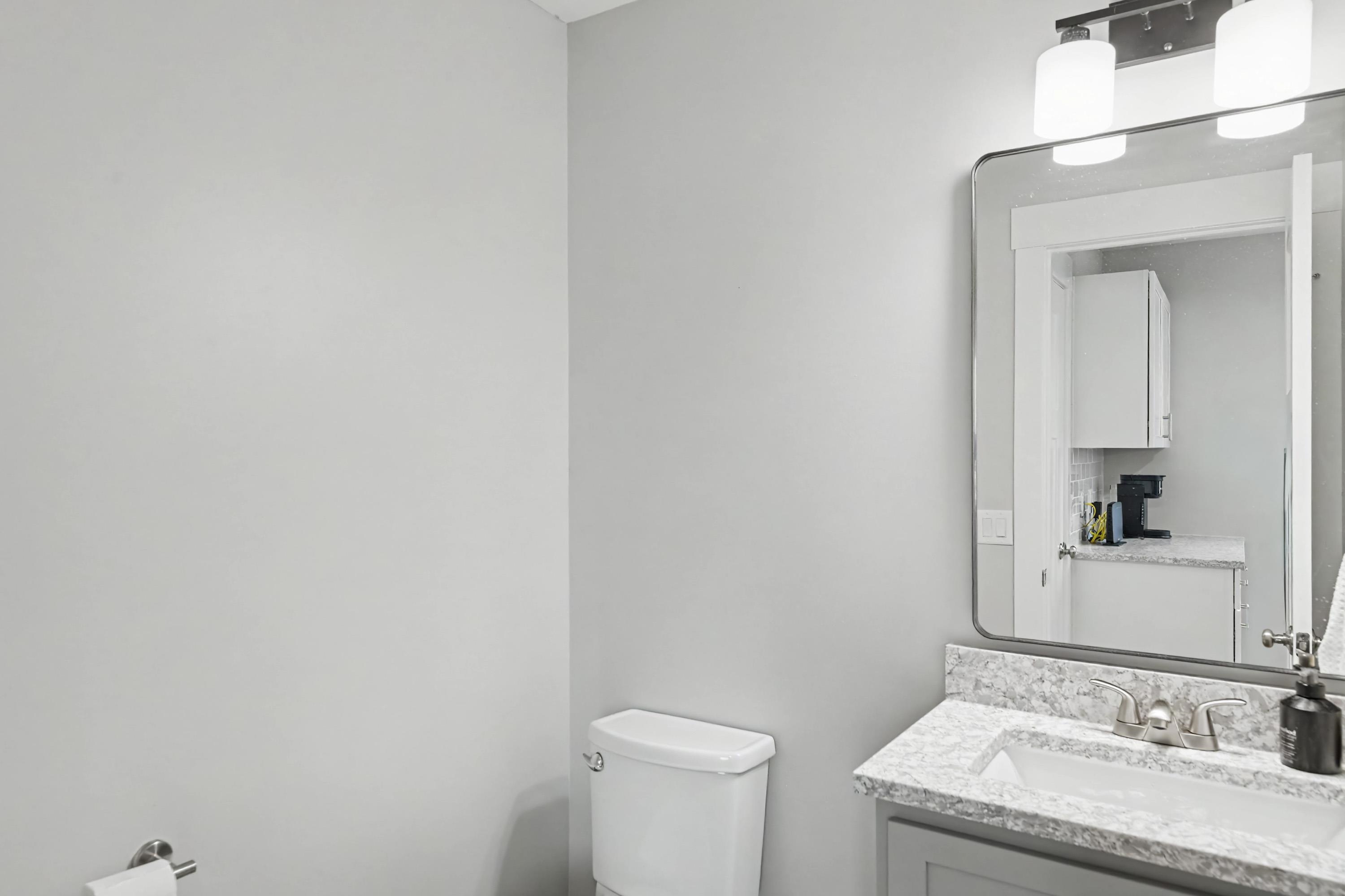 1026 Centre Street Property Photo 15