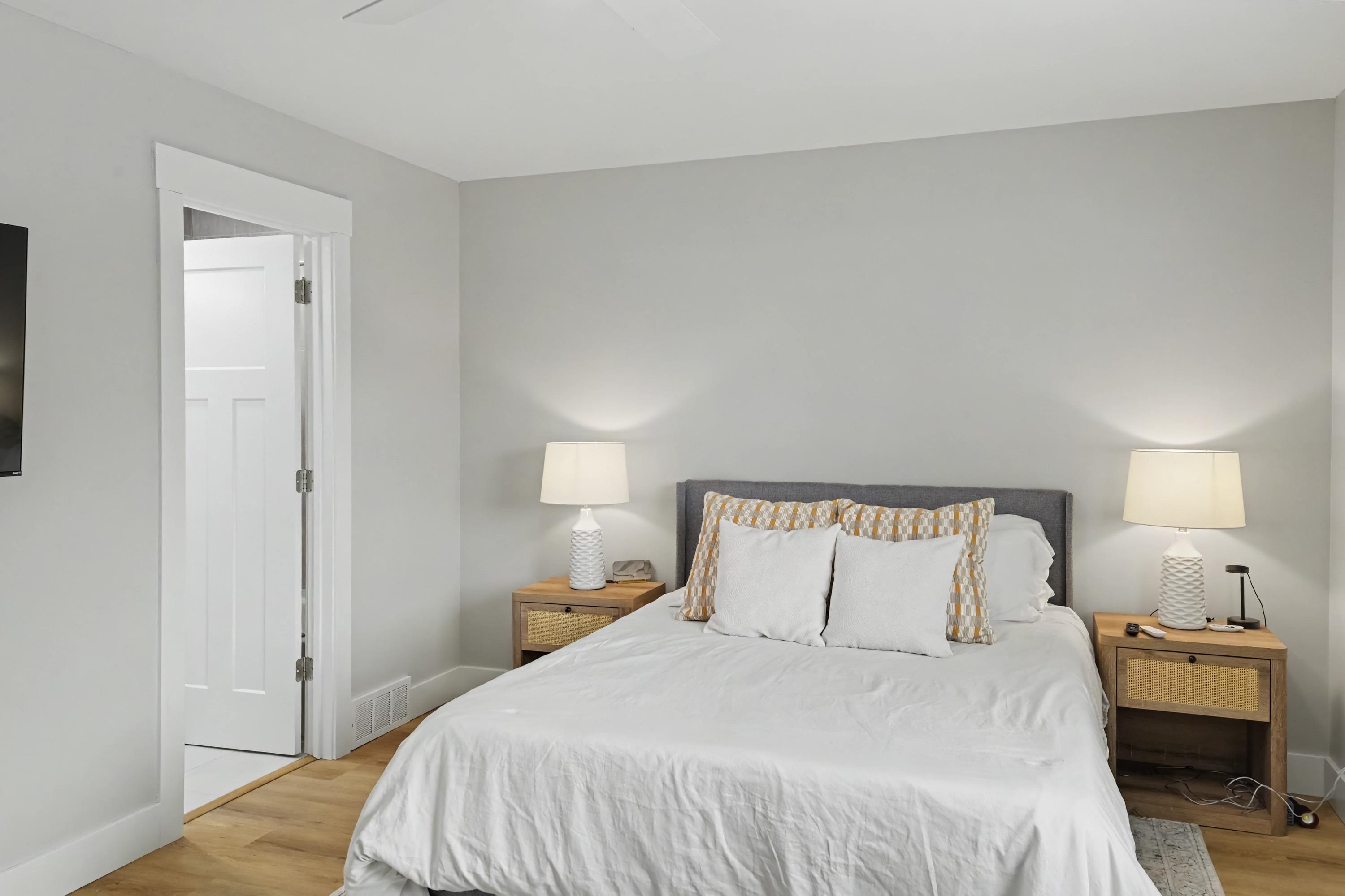 1026 Centre Street Property Photo 27