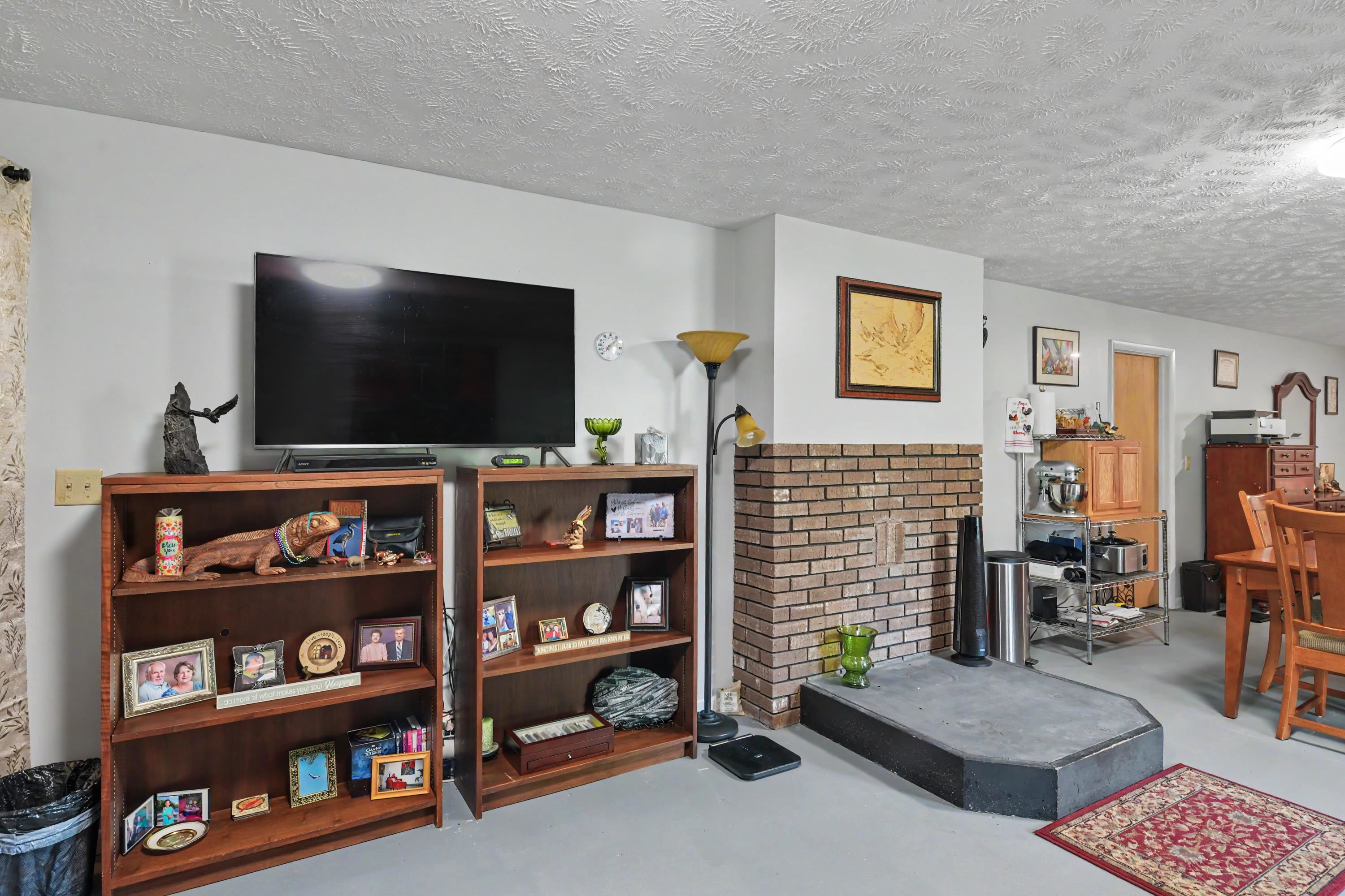 708 Meadow Drive Property Photo 29