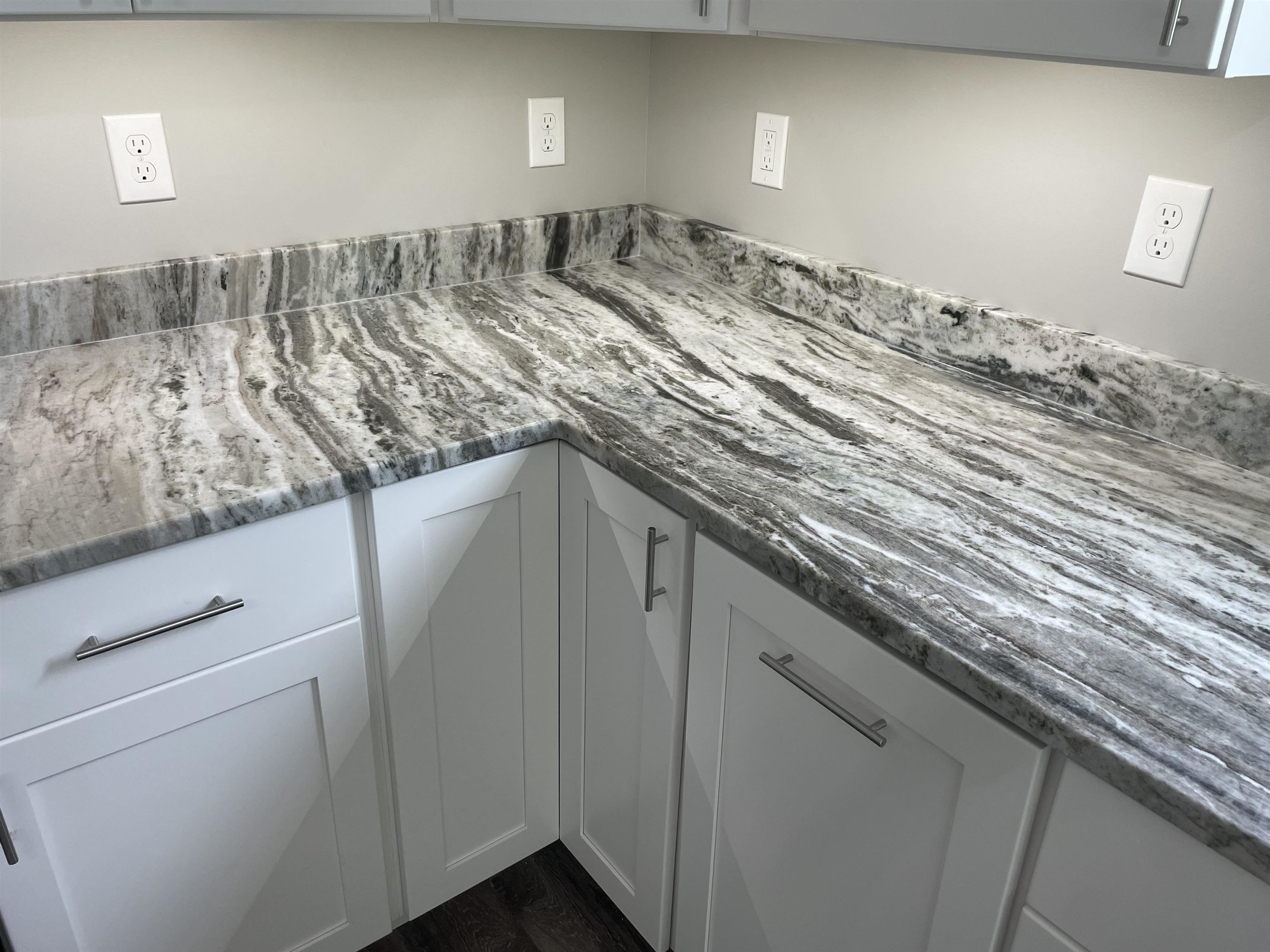 8279 Cherry Avenue Property Photo 13