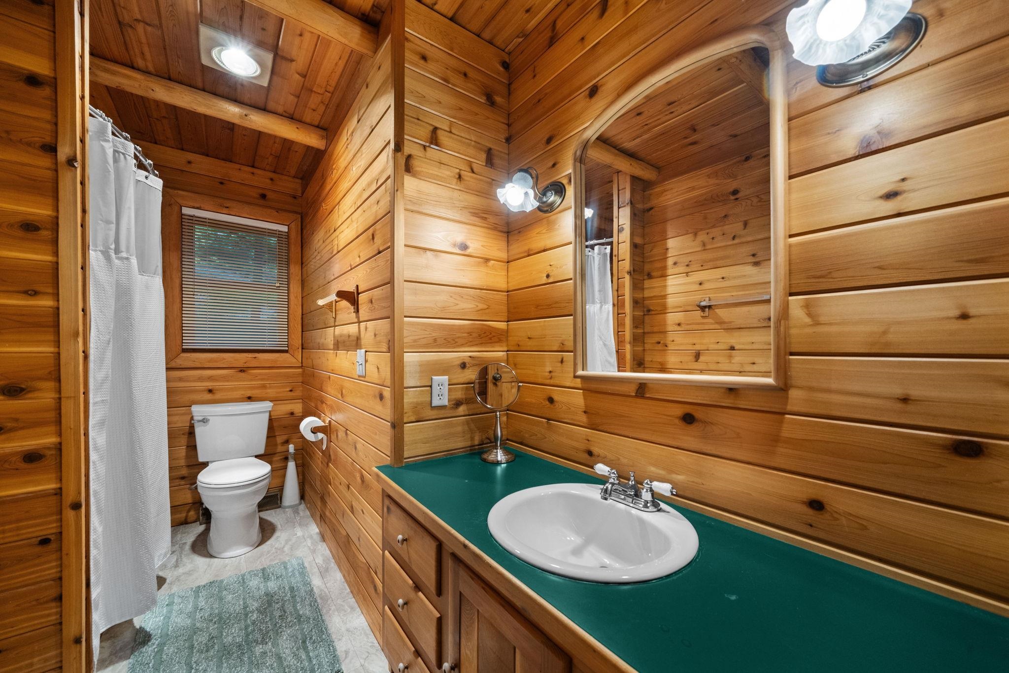 4864 S Manor Property Photo 20