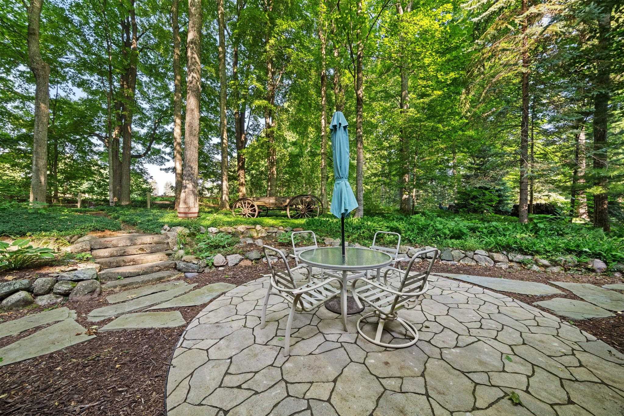 4864 S Manor Property Photo 45