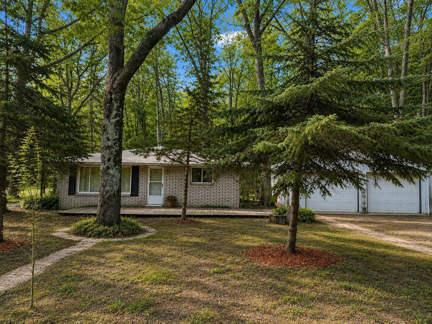 8903 Vagabond Lane Property Photo 1