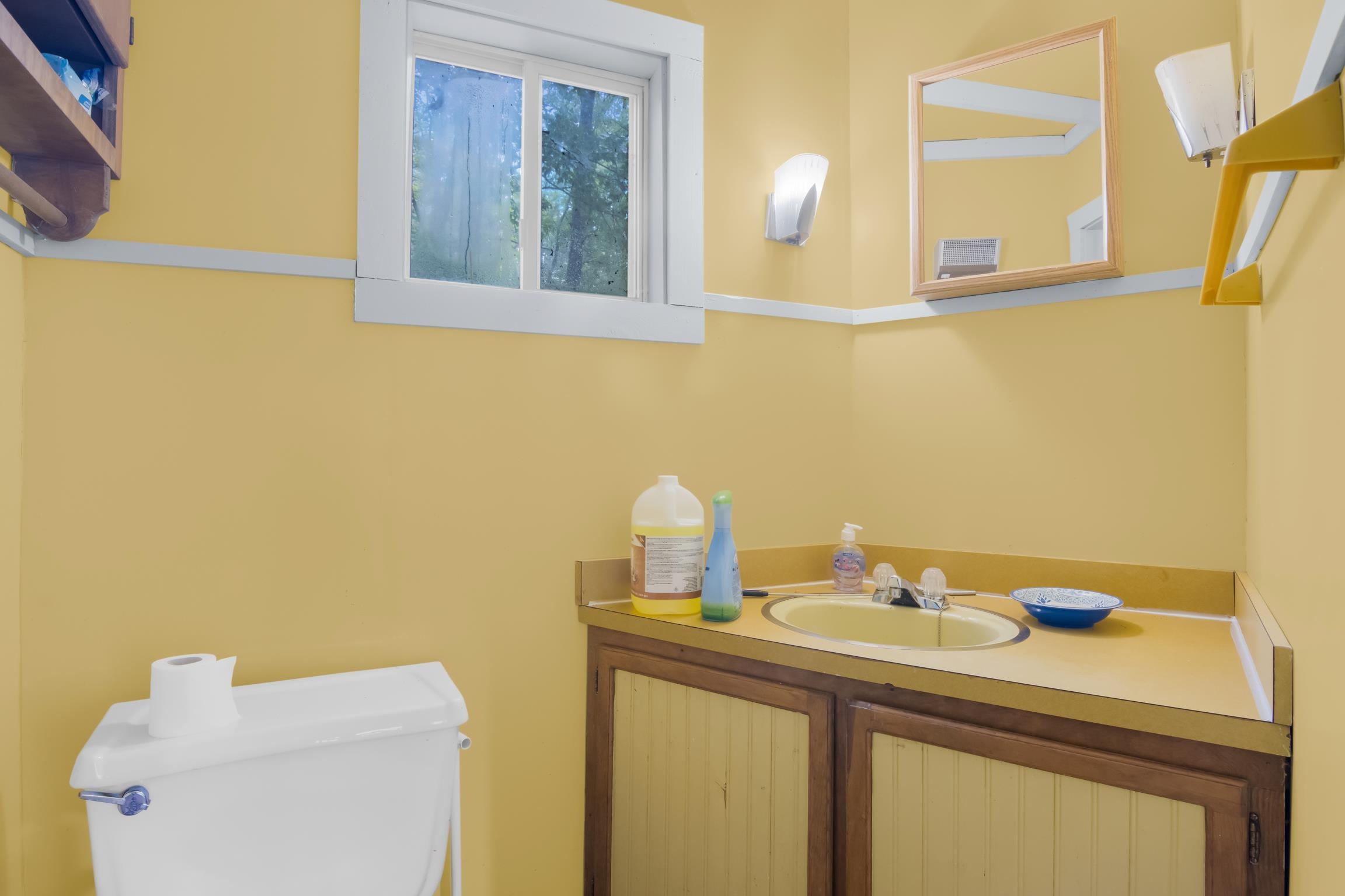 1825 Anita Road Property Photo 12