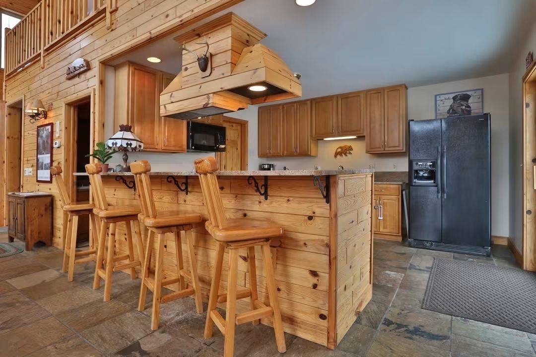 2639 Cedar Valley Property Photo 7