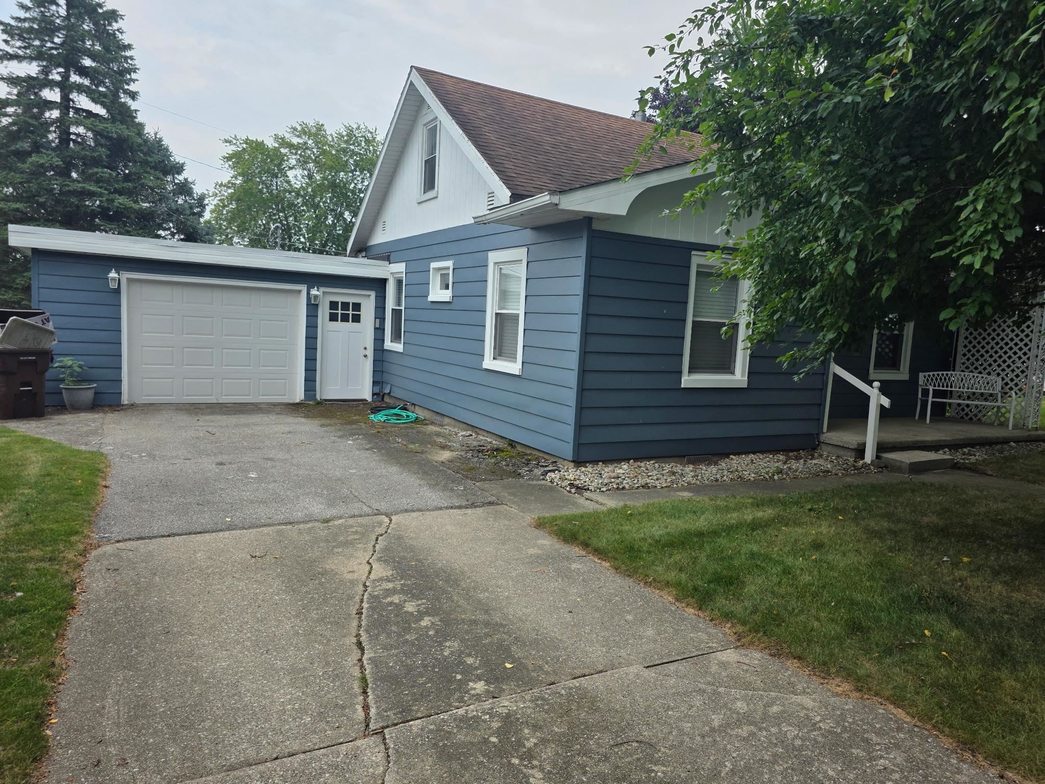 118 Davis Street Property Photo 1