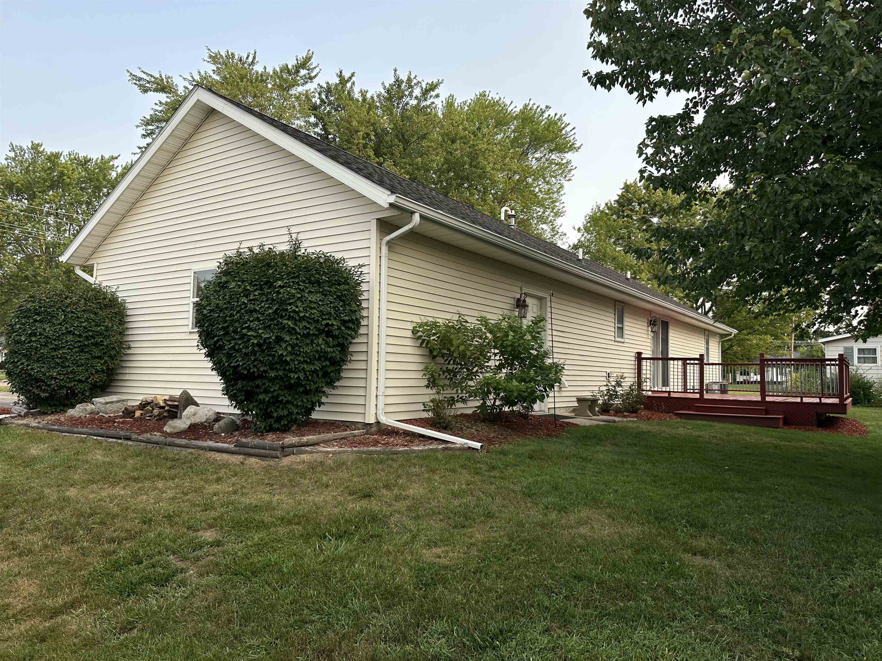436 N Chippewa Property Photo 7