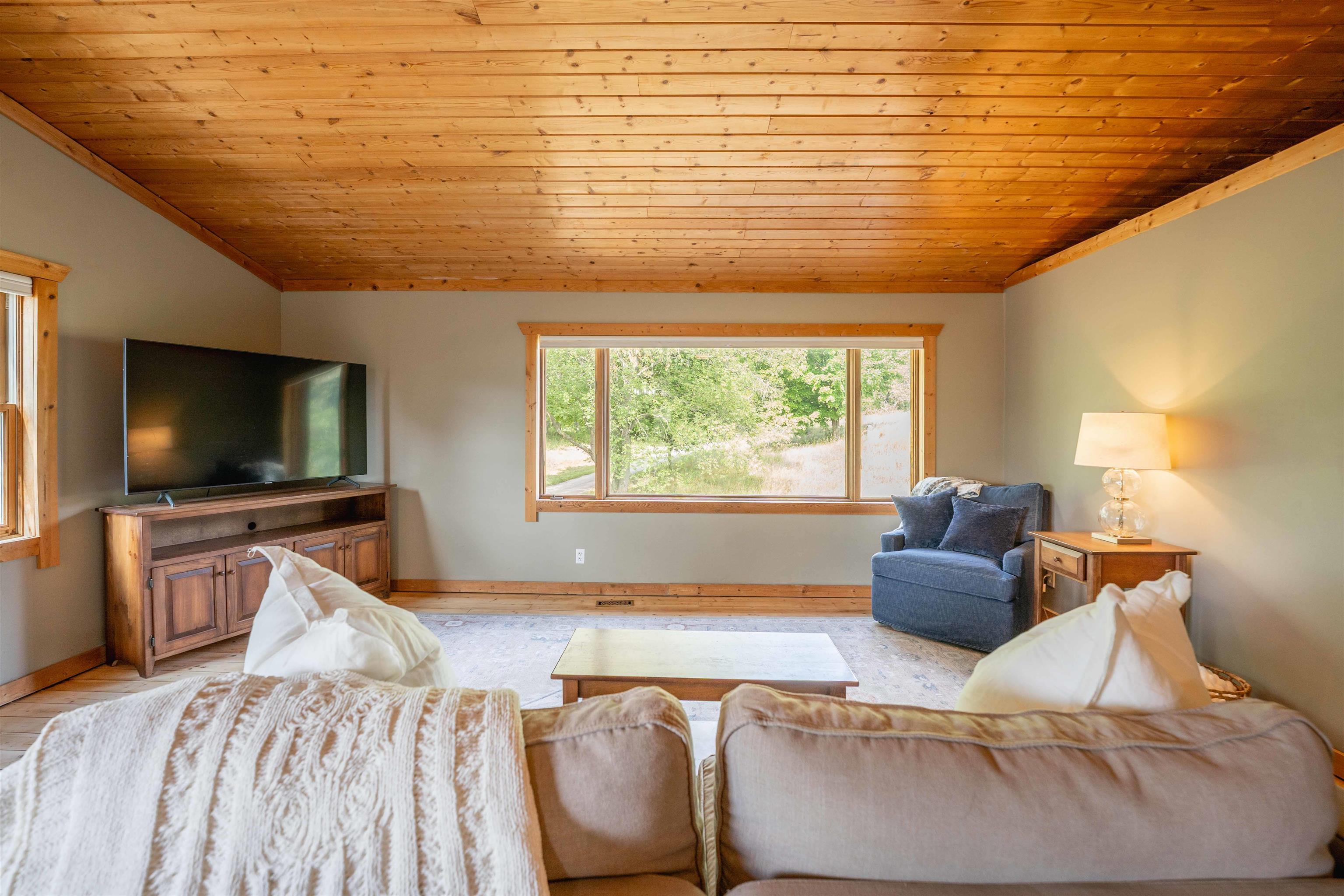 9651 N Reynolds Road Property Photo 20