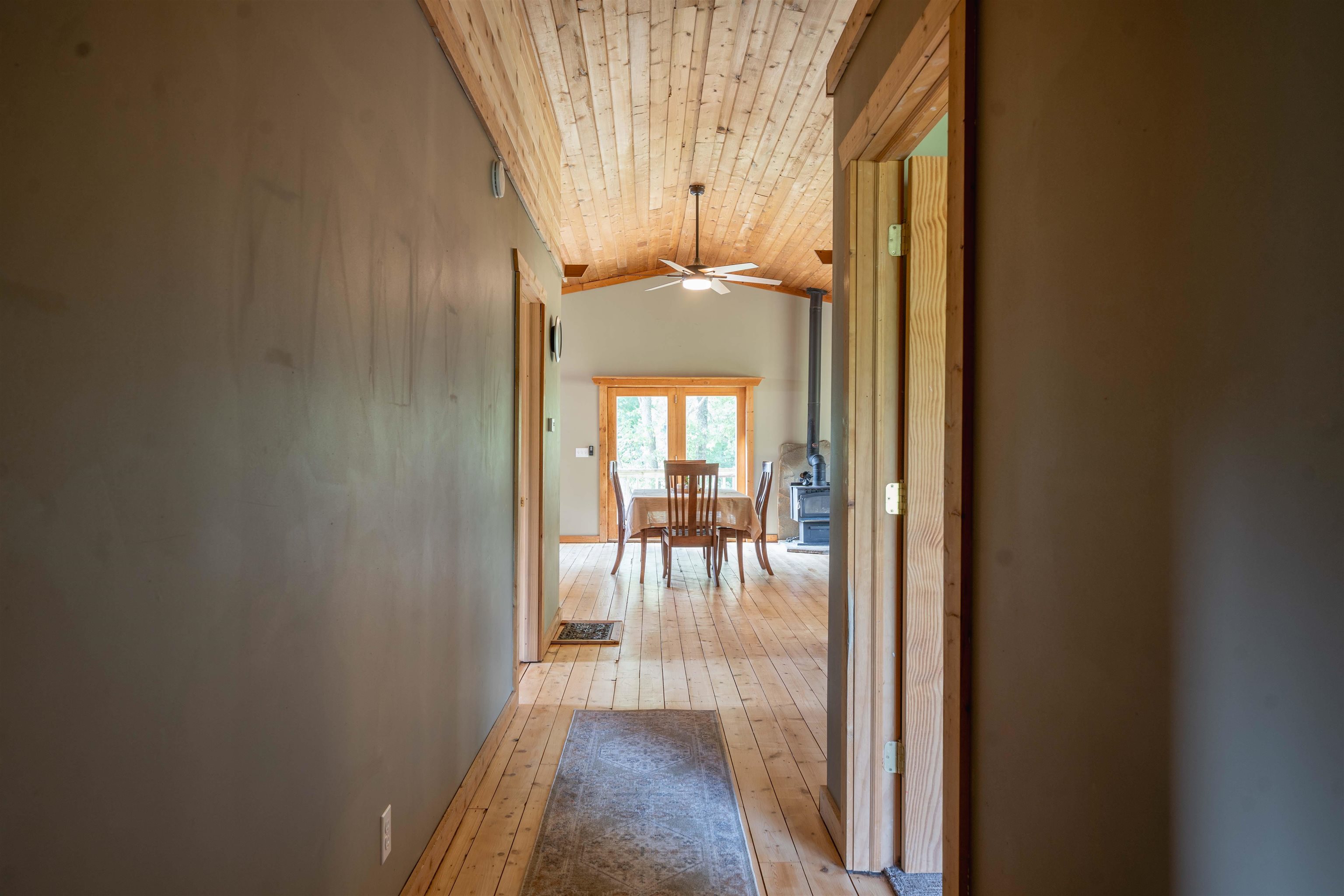 9651 N Reynolds Road Property Photo 22