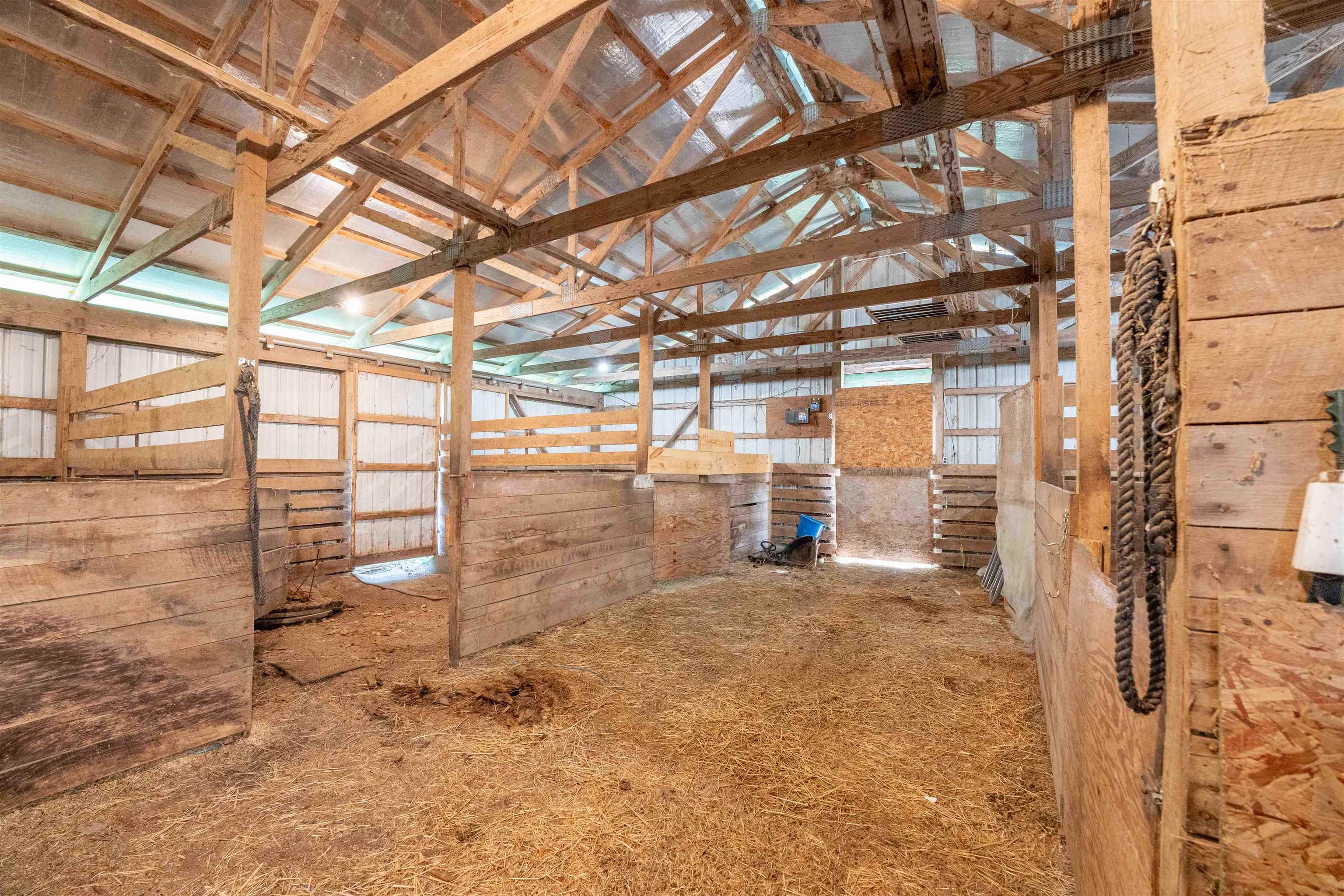 9651 N Reynolds Road Property Photo 34