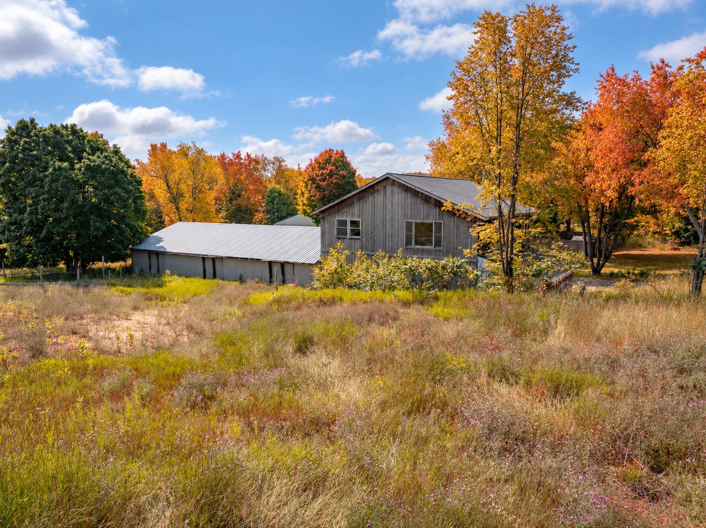 9651 N Reynolds Road Property Photo 47