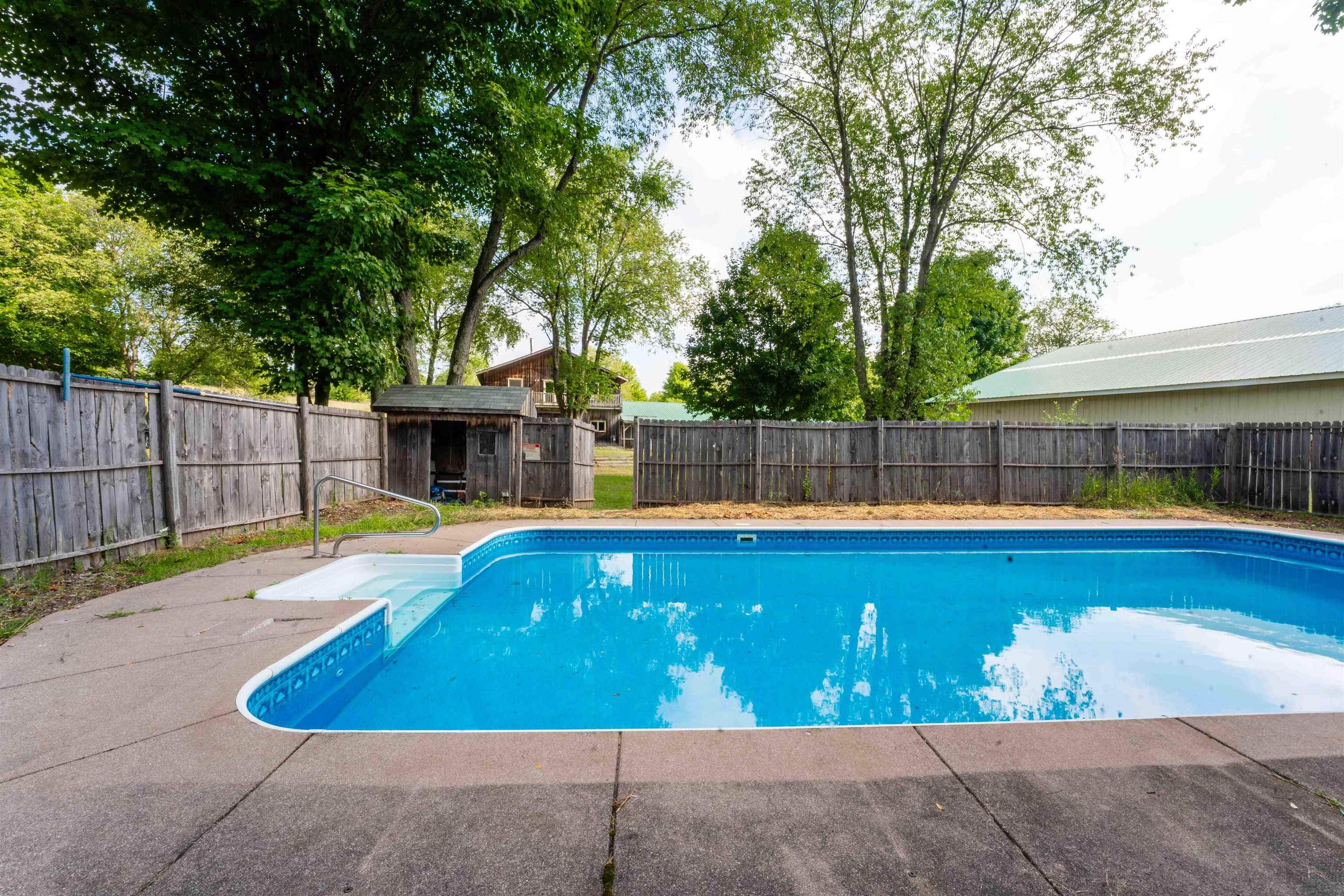 9651 N Reynolds Road Property Photo 70