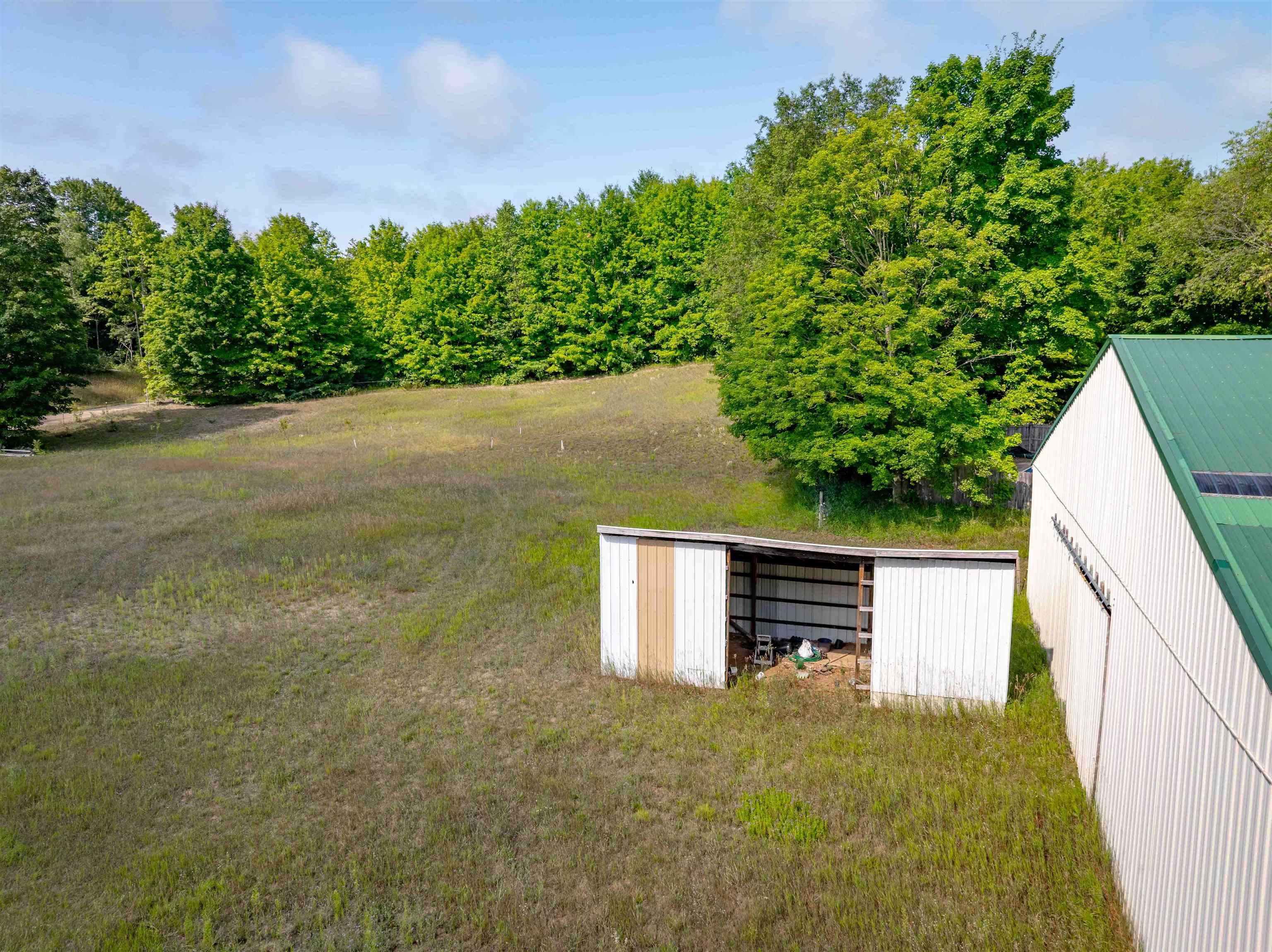 9651 N Reynolds Road Property Photo 72