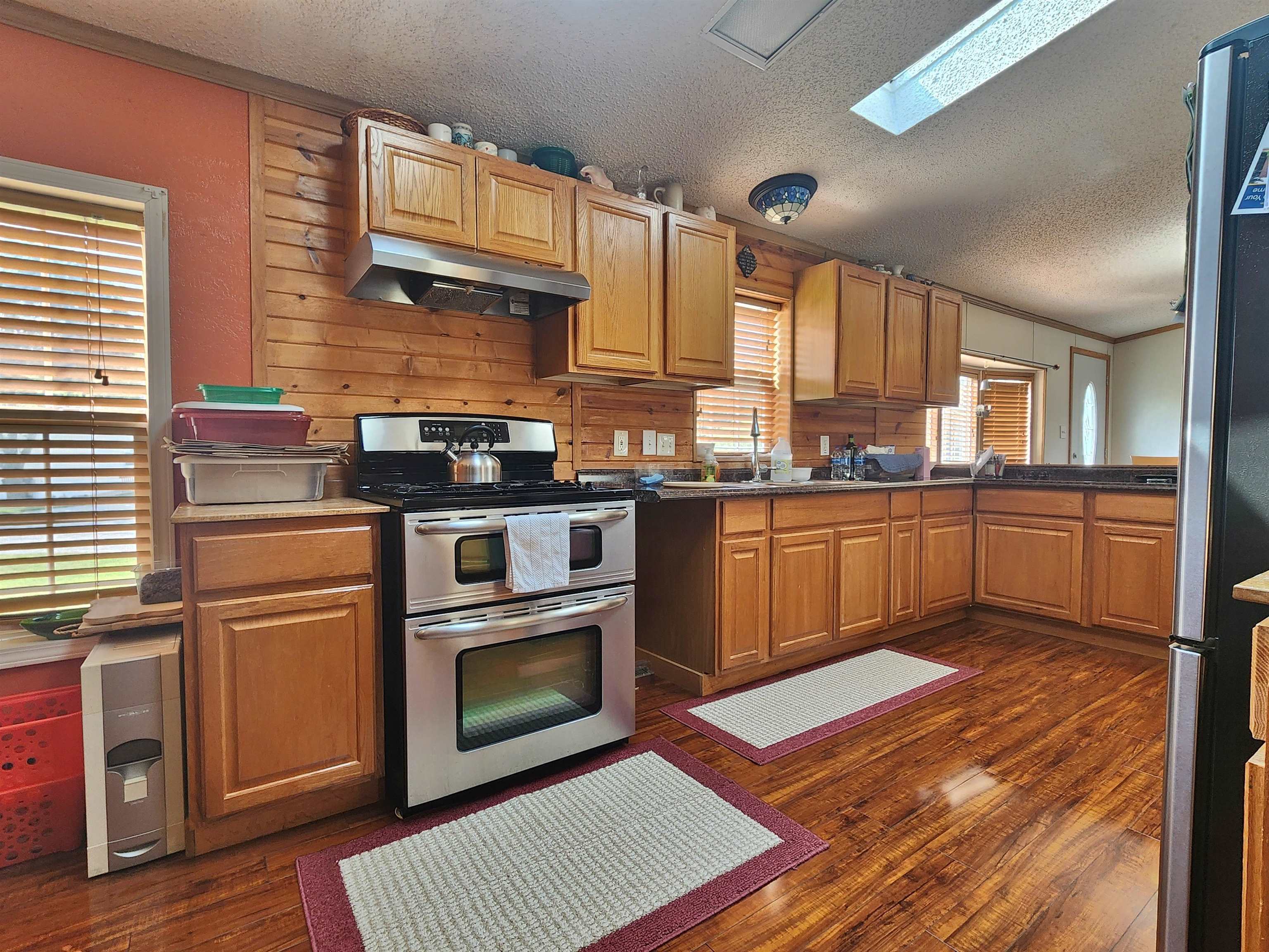 3362 Lassie Drive Property Photo 6