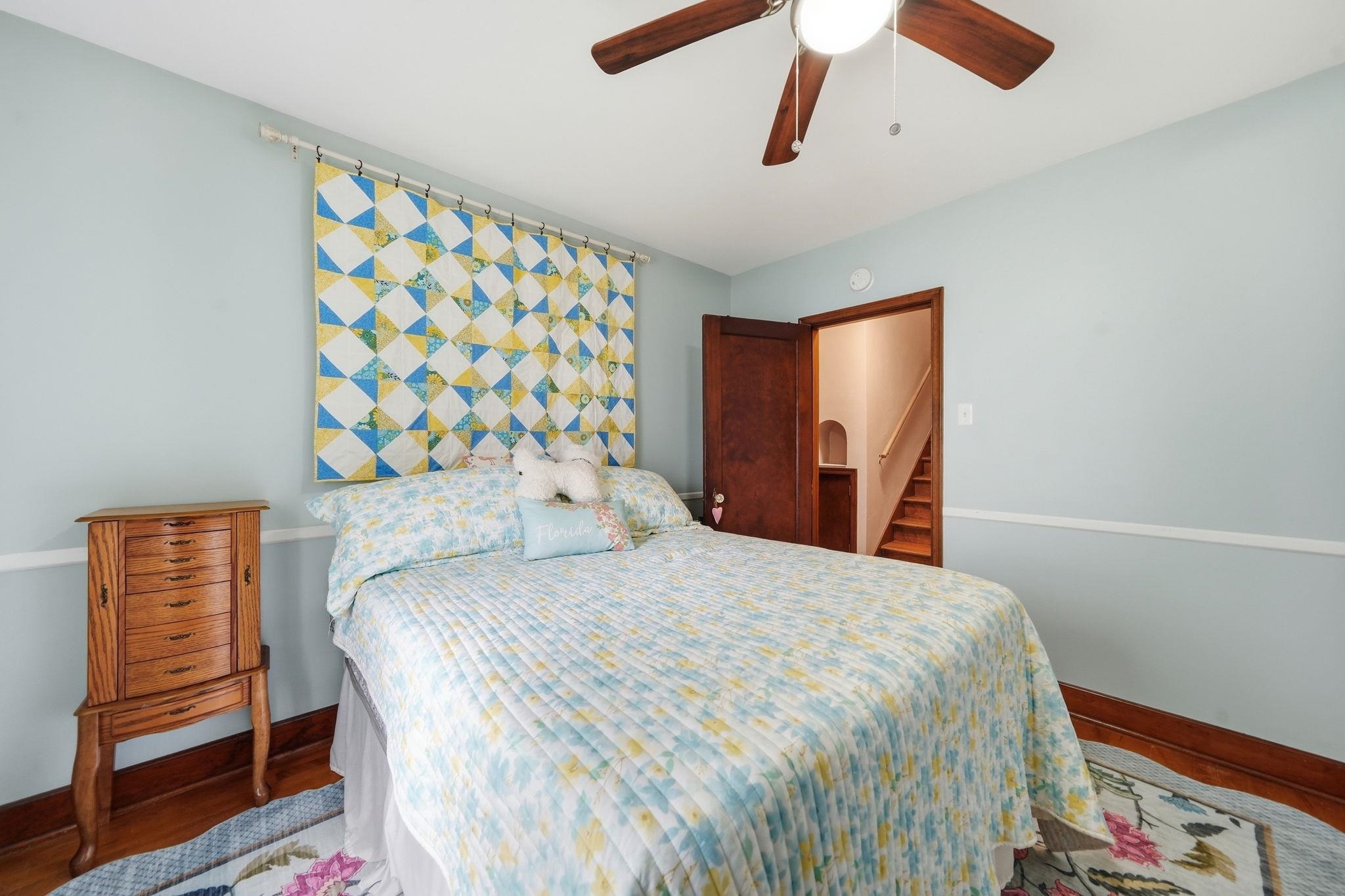 521 E Chapin Street Property Photo 19