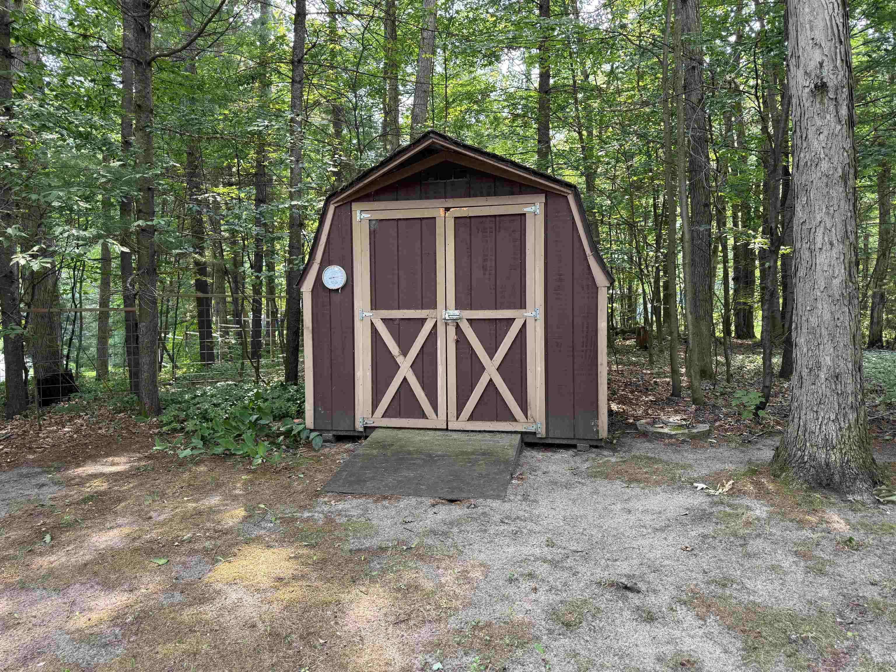 1386 S South Long Lake Road Property Photo 3