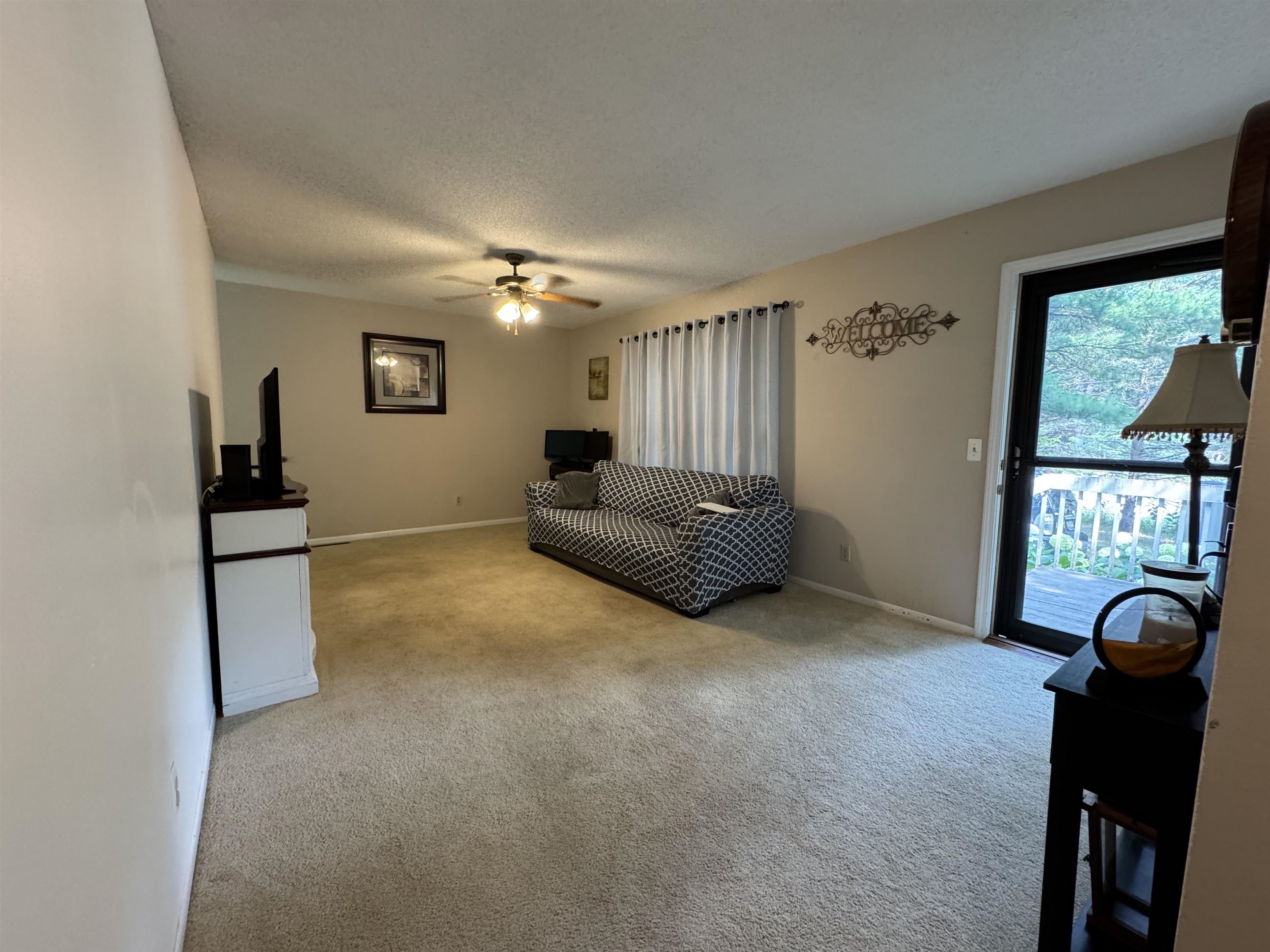 1386 S South Long Lake Road Property Photo 9