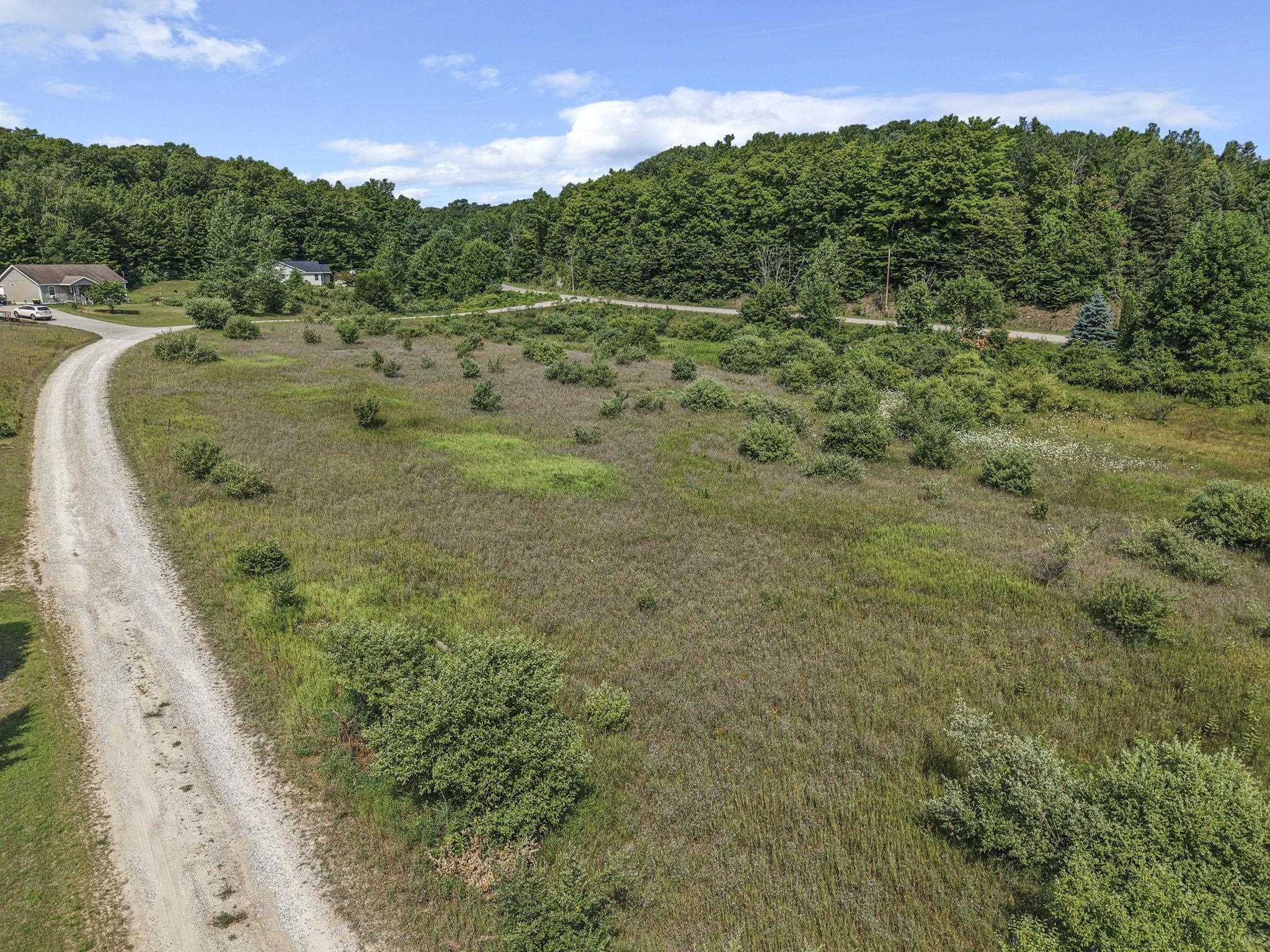 E Pobuda Road Property Photo 11