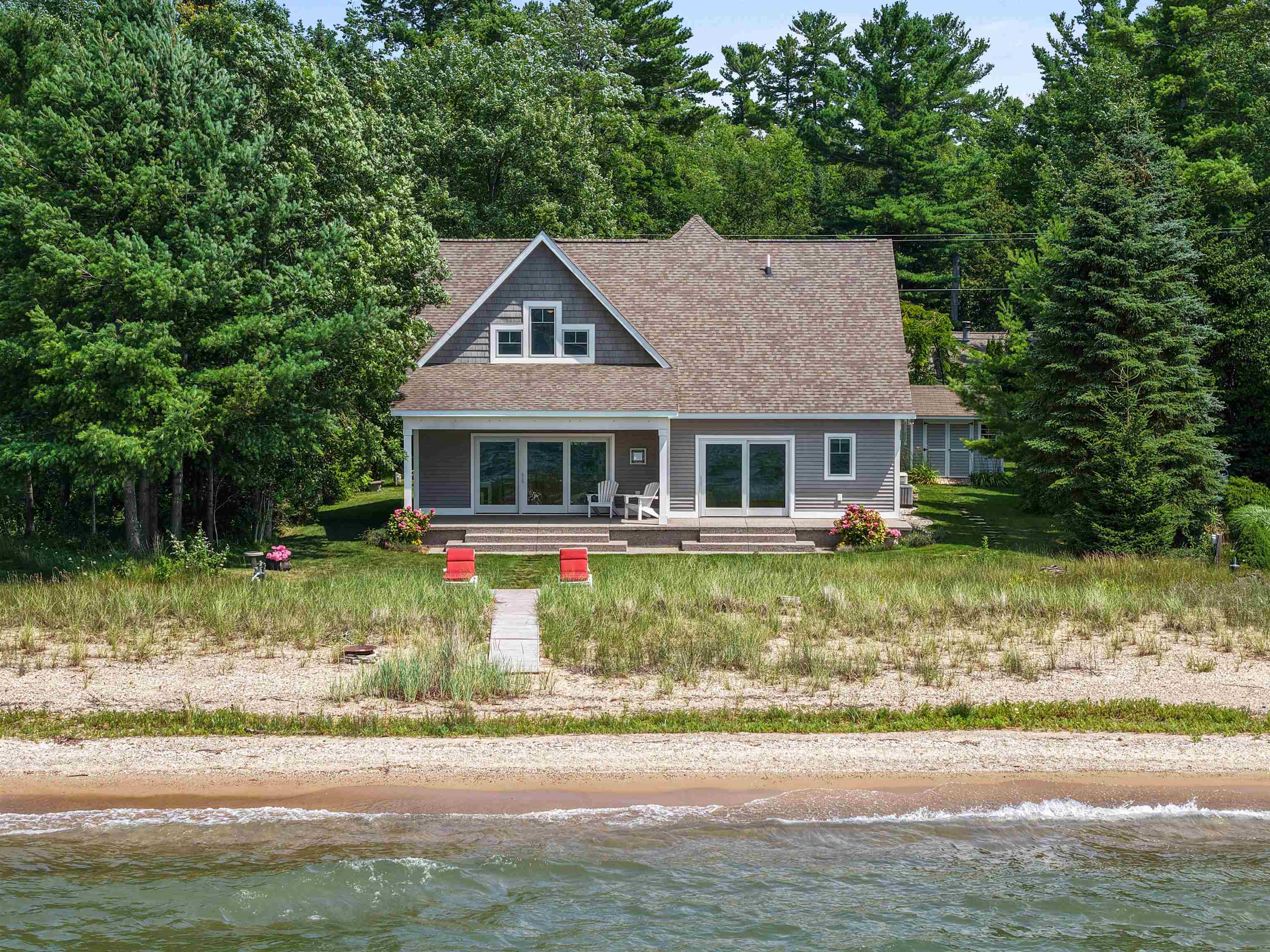 6557 Deepwater Point Road Property Photo 1