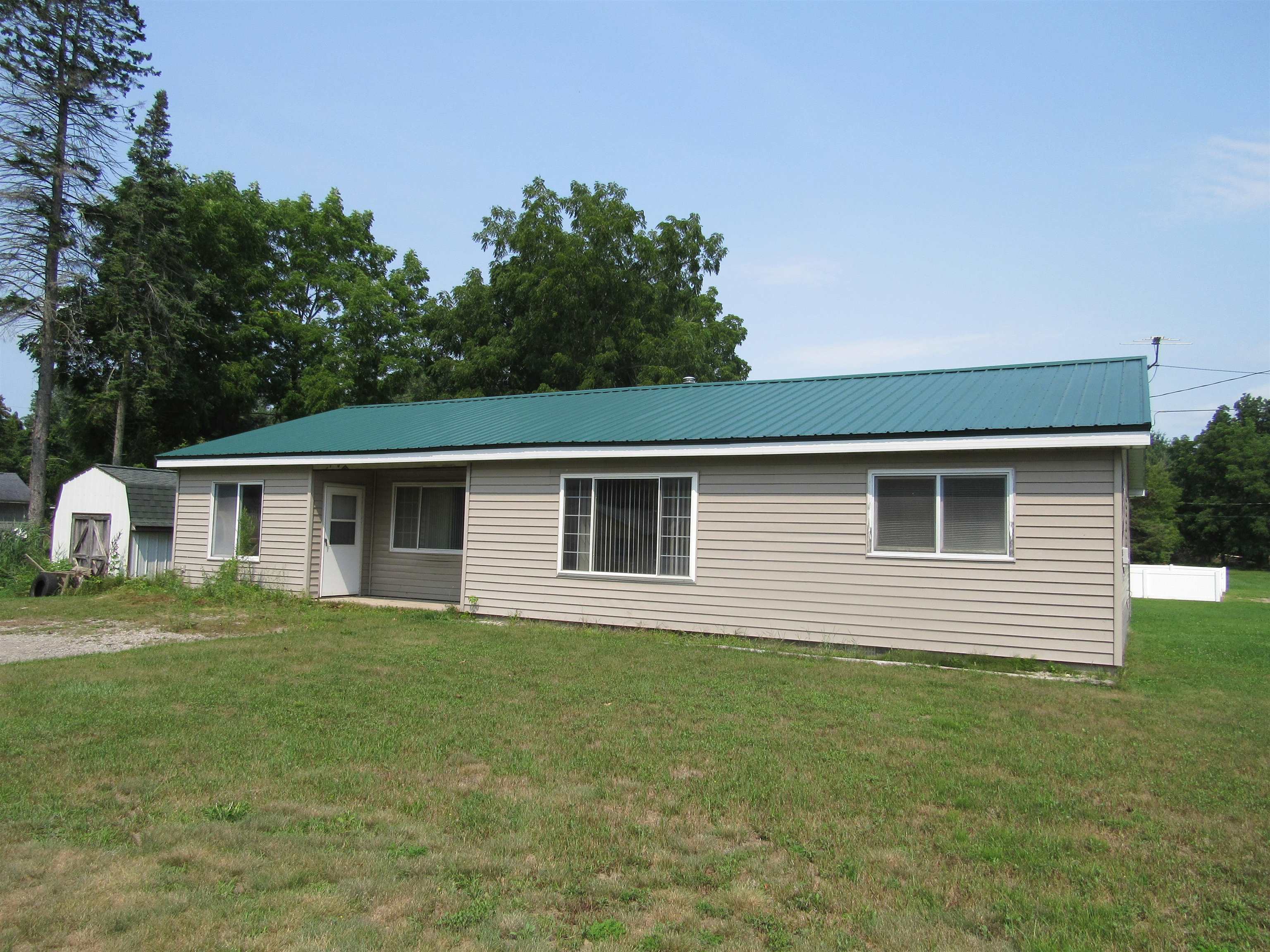 902 Fourth Street Property Photo 1