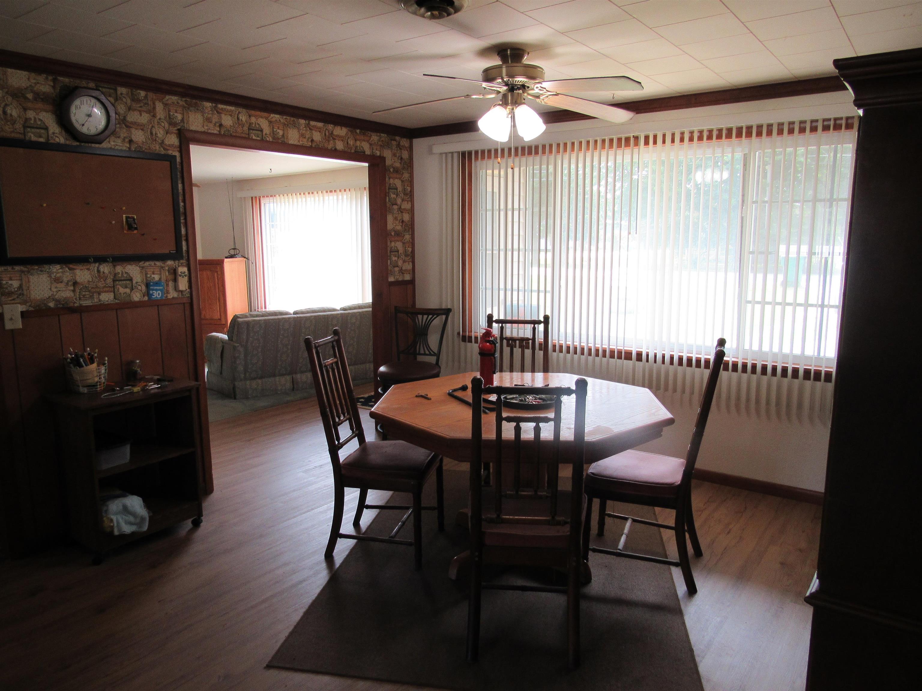 902 Fourth Street Property Photo 5
