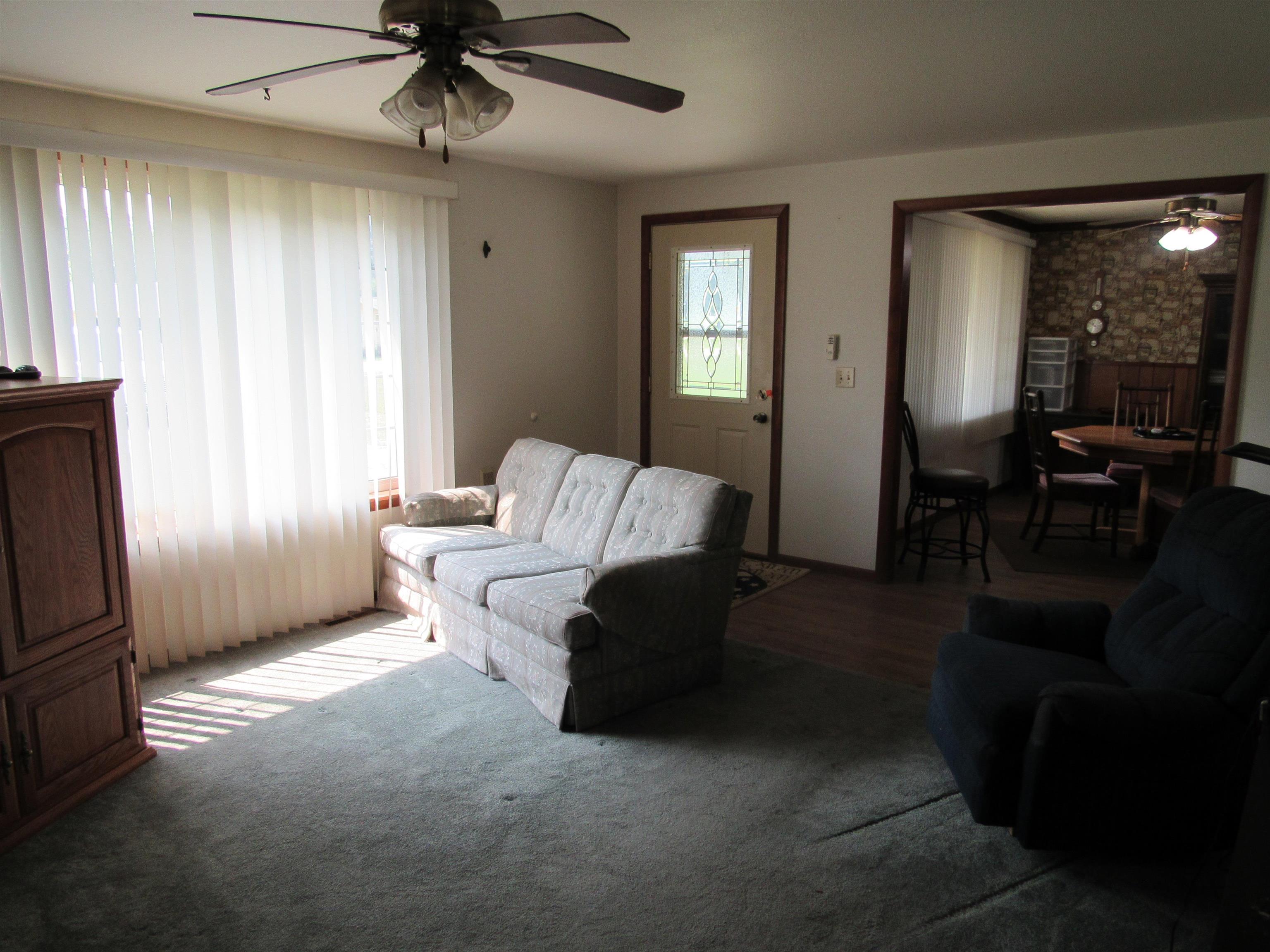 902 Fourth Street Property Photo 7