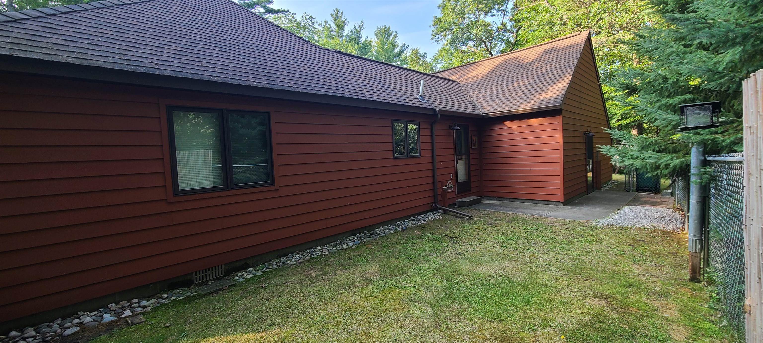 4534 Oakridge Drive Property Photo 10