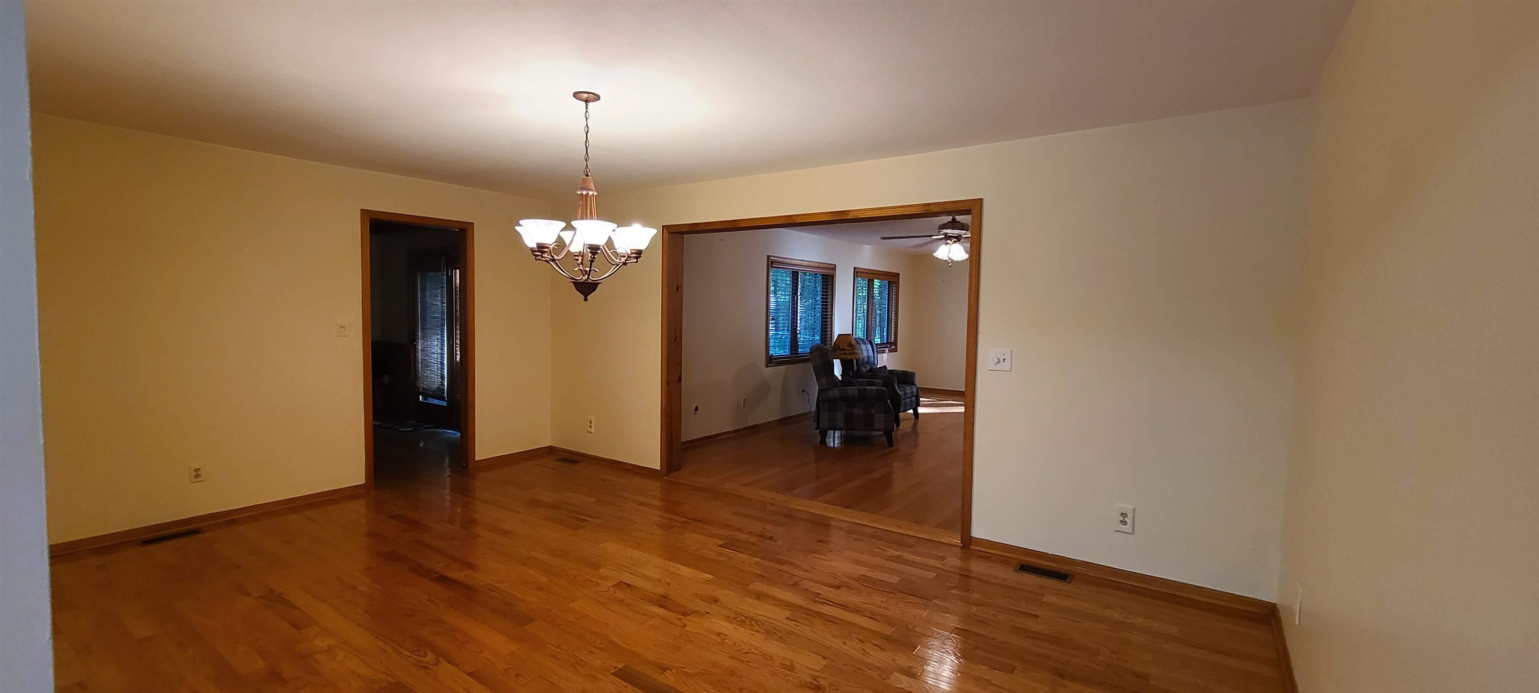 4534 Oakridge Drive Property Photo 17