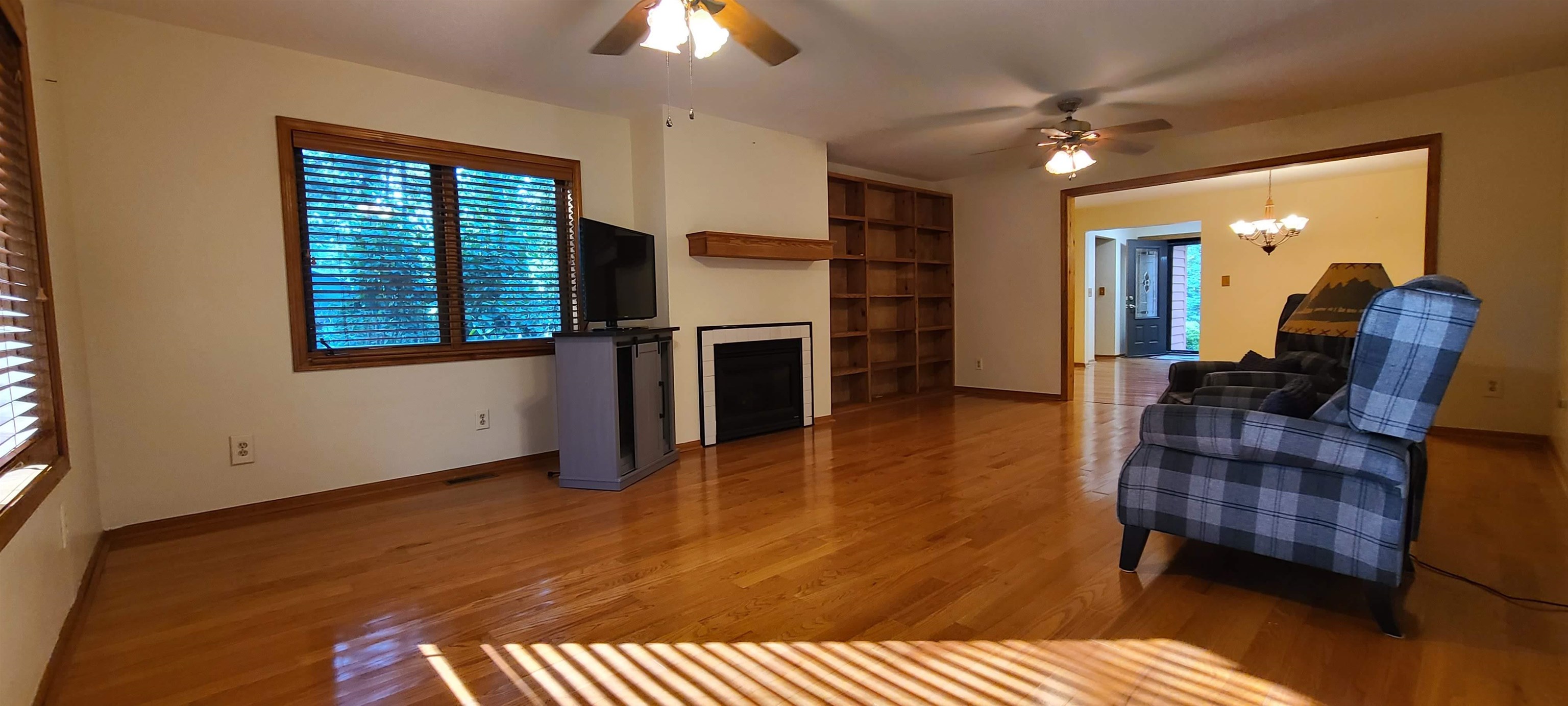 4534 Oakridge Drive Property Photo 20