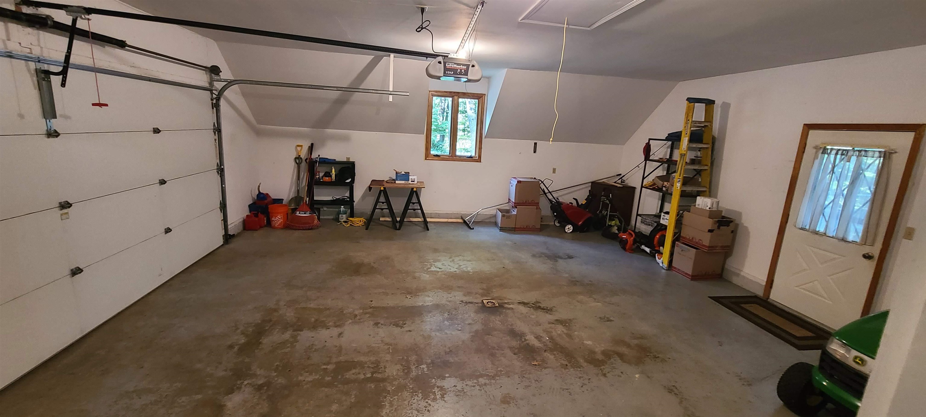 4534 Oakridge Drive Property Photo 32
