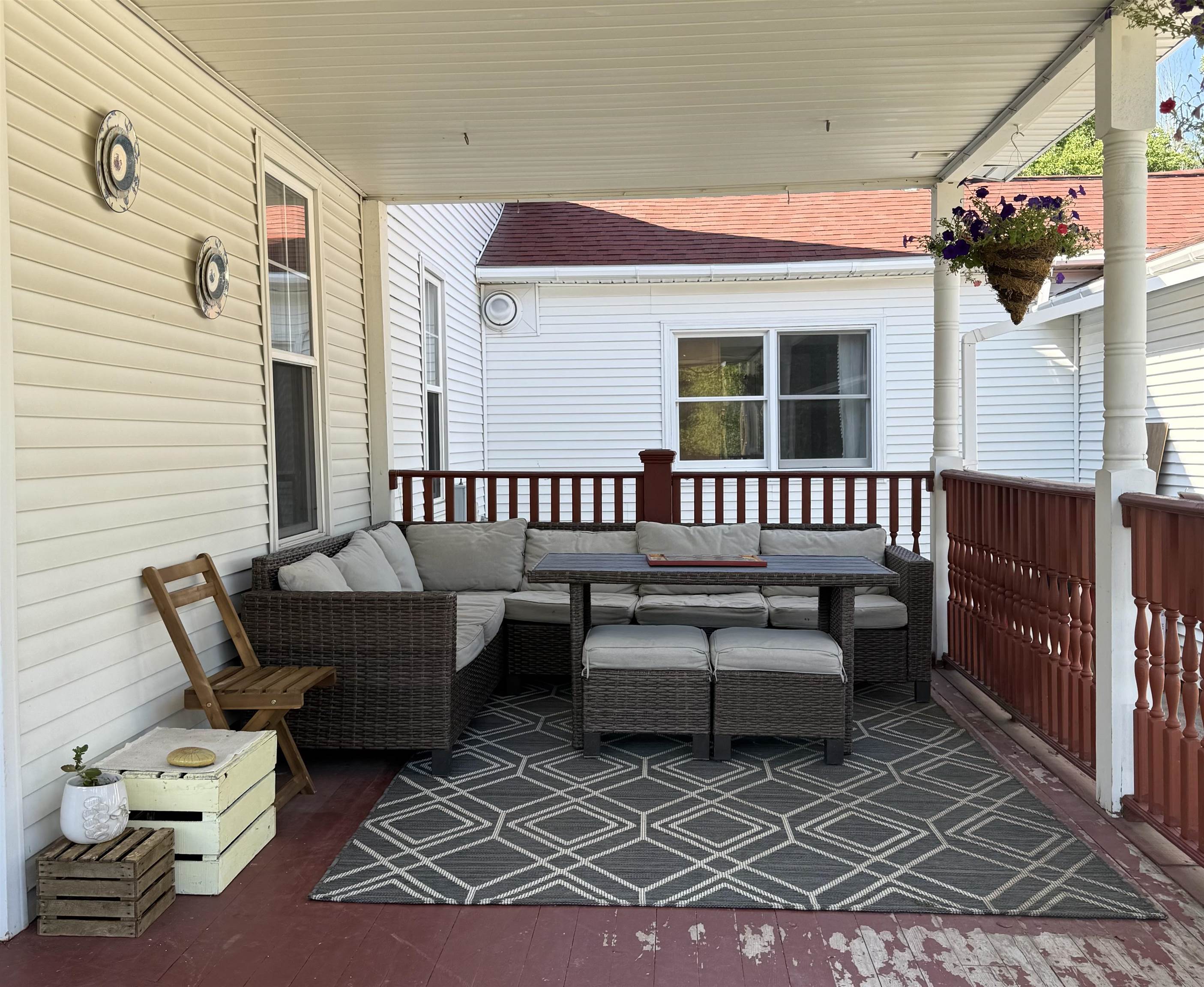 11204 W Main Street Property Photo 5