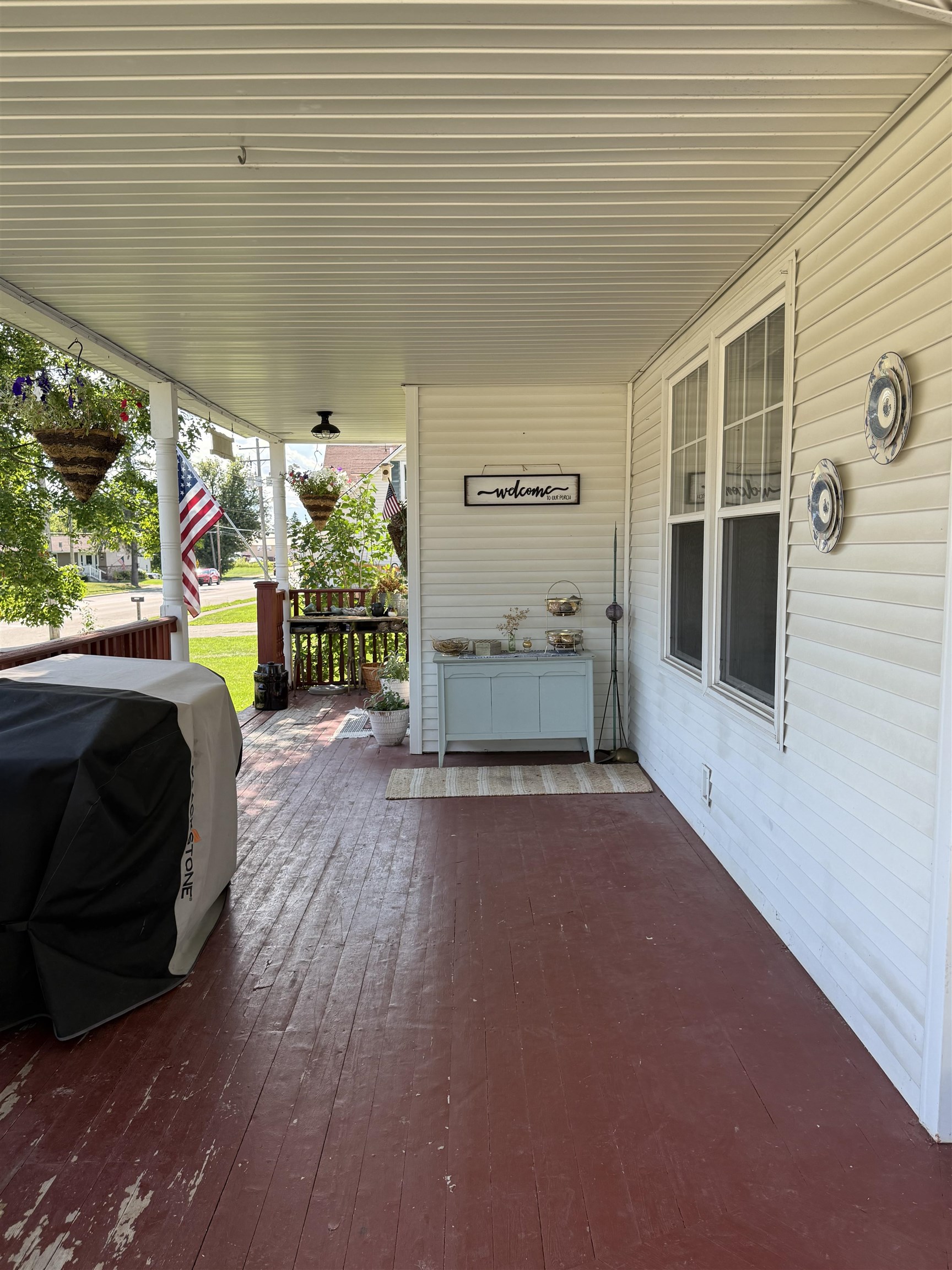 11204 W Main Street Property Photo 7