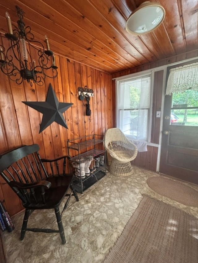 321 S State Street Property Photo 7