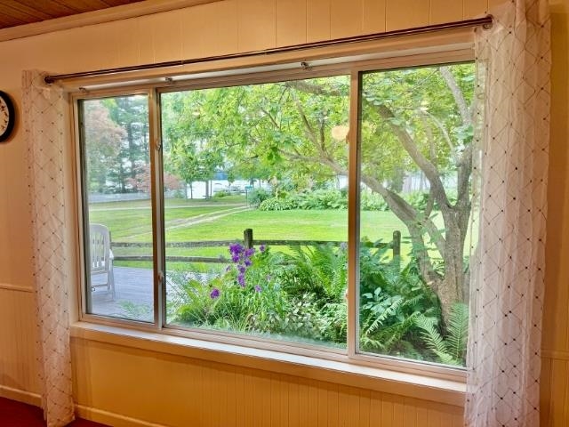 4162 Chrystal Street Property Photo 11