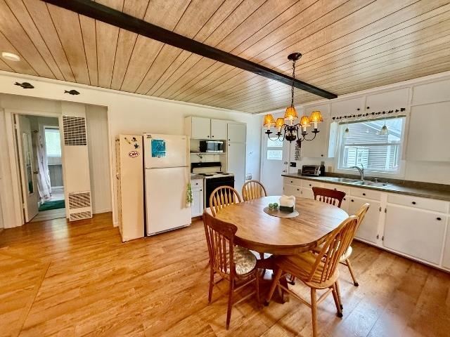 4162 Chrystal Street Property Photo 40