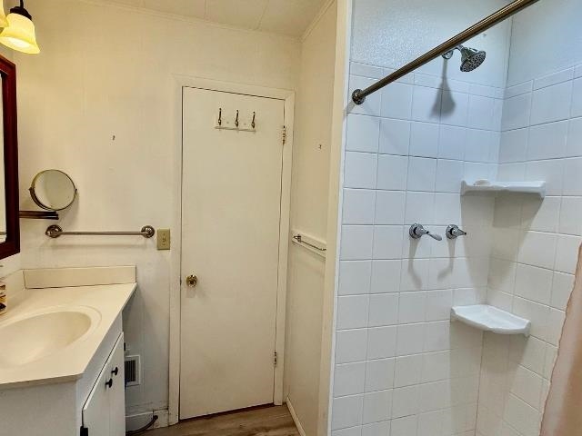 4162 Chrystal Street Property Photo 76