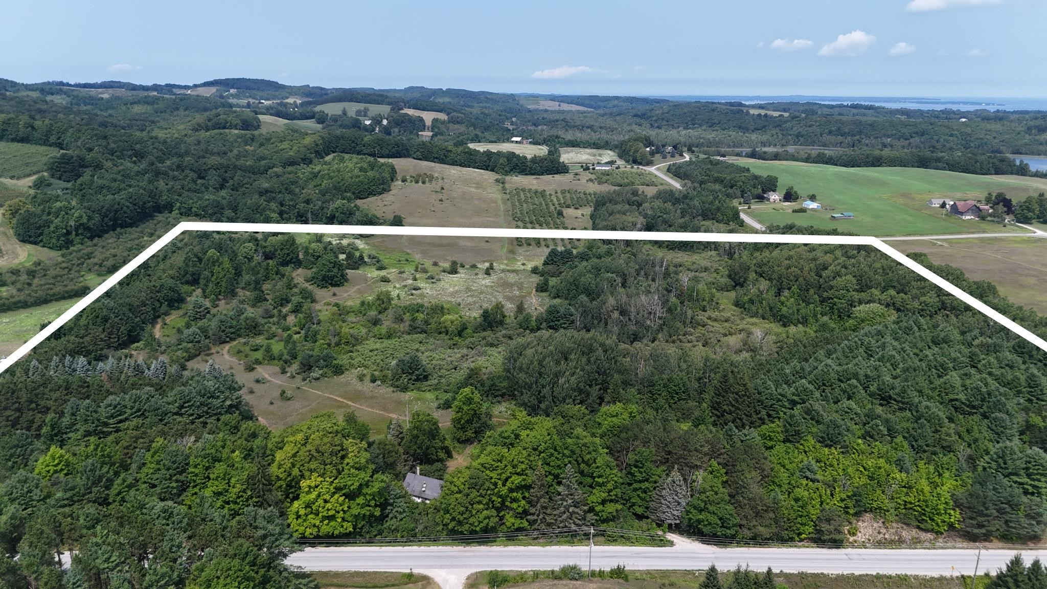 10611 E Omena Road Property Photo 1
