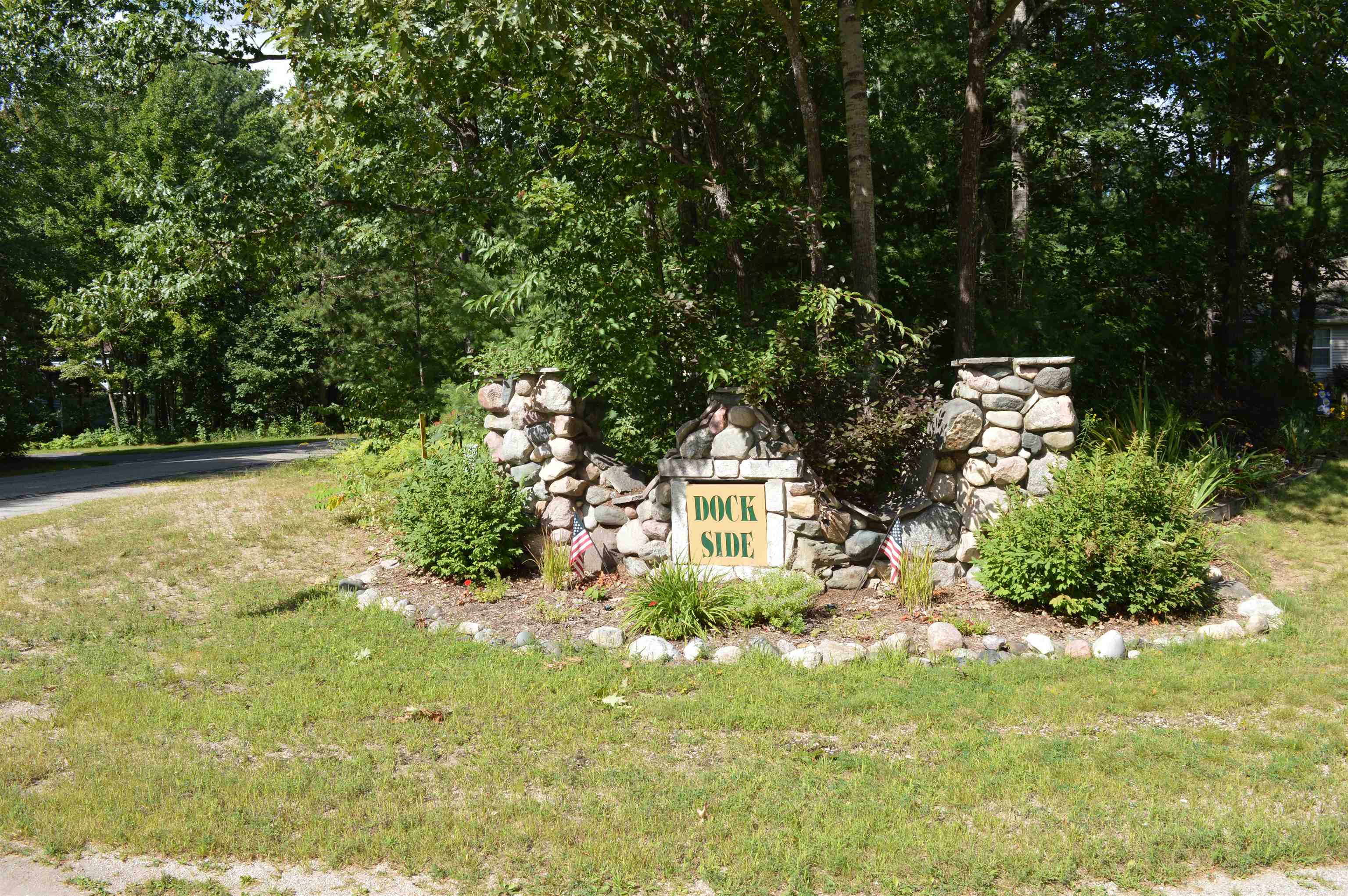 2060 Driftwood Lane Property Photo 1