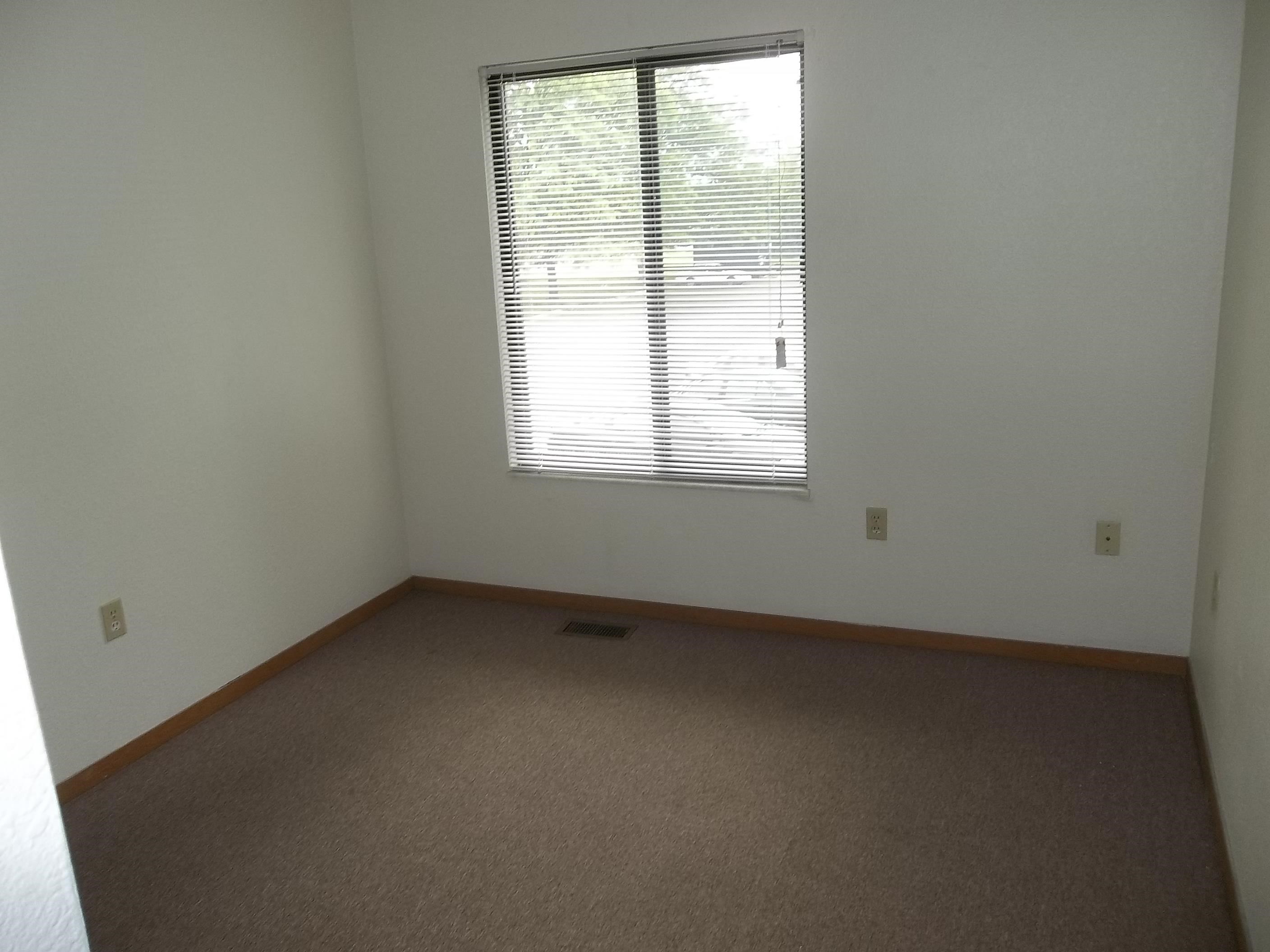 1825 S Crawford Road Property Photo 7