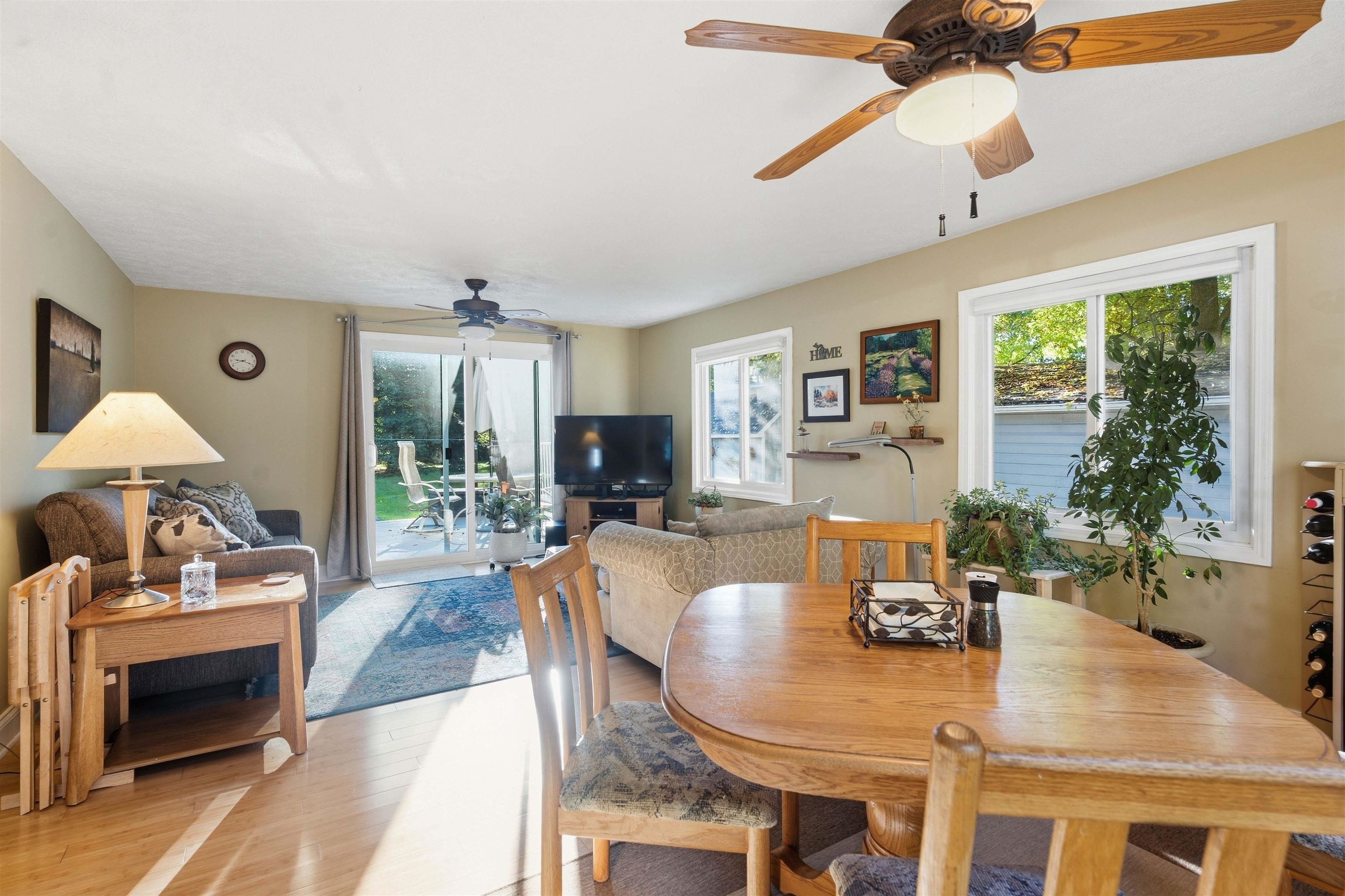 1667 Ewing Street Property Photo 19