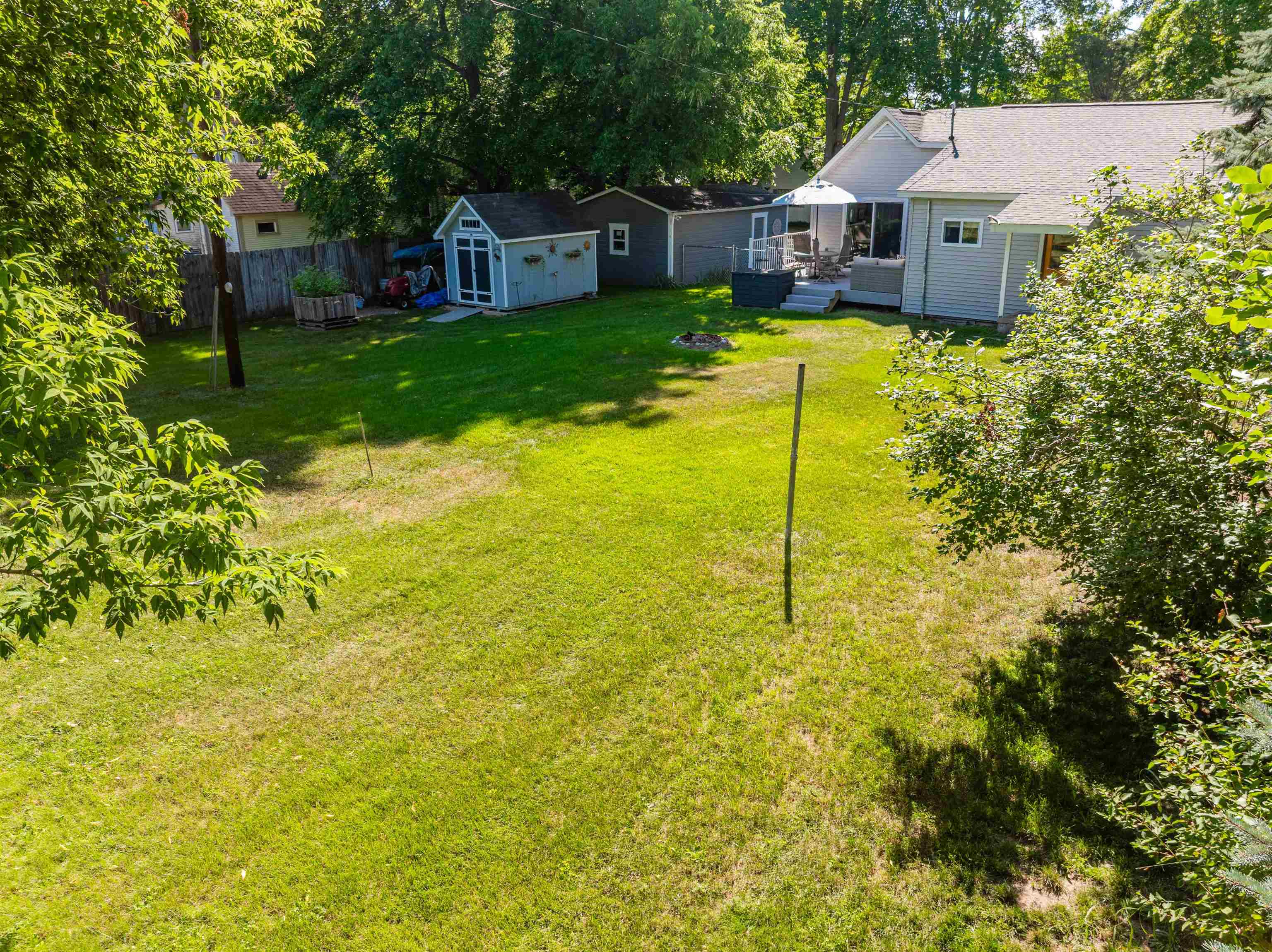 1667 Ewing Street Property Photo 38