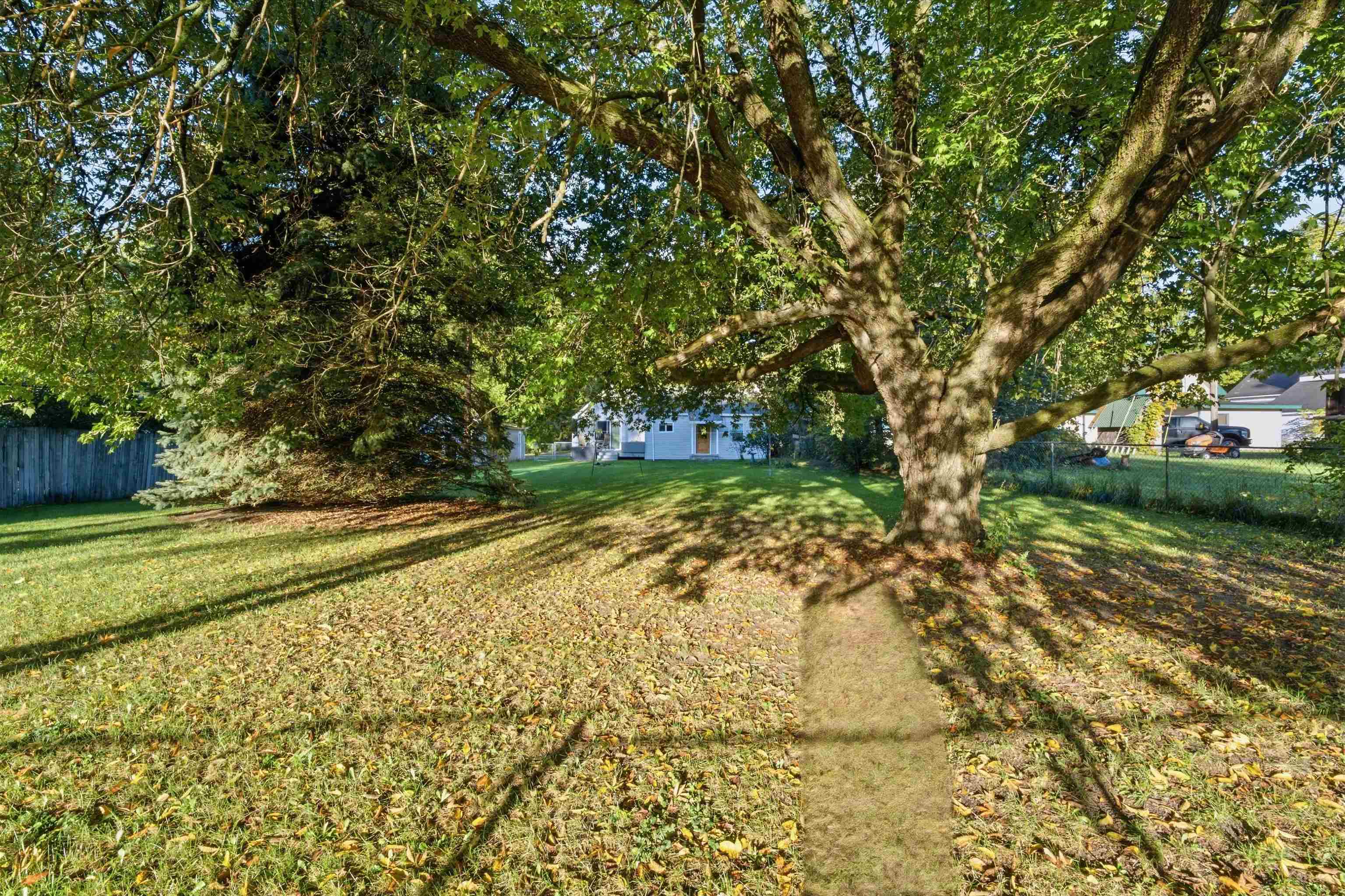 1667 Ewing Street Property Photo 66