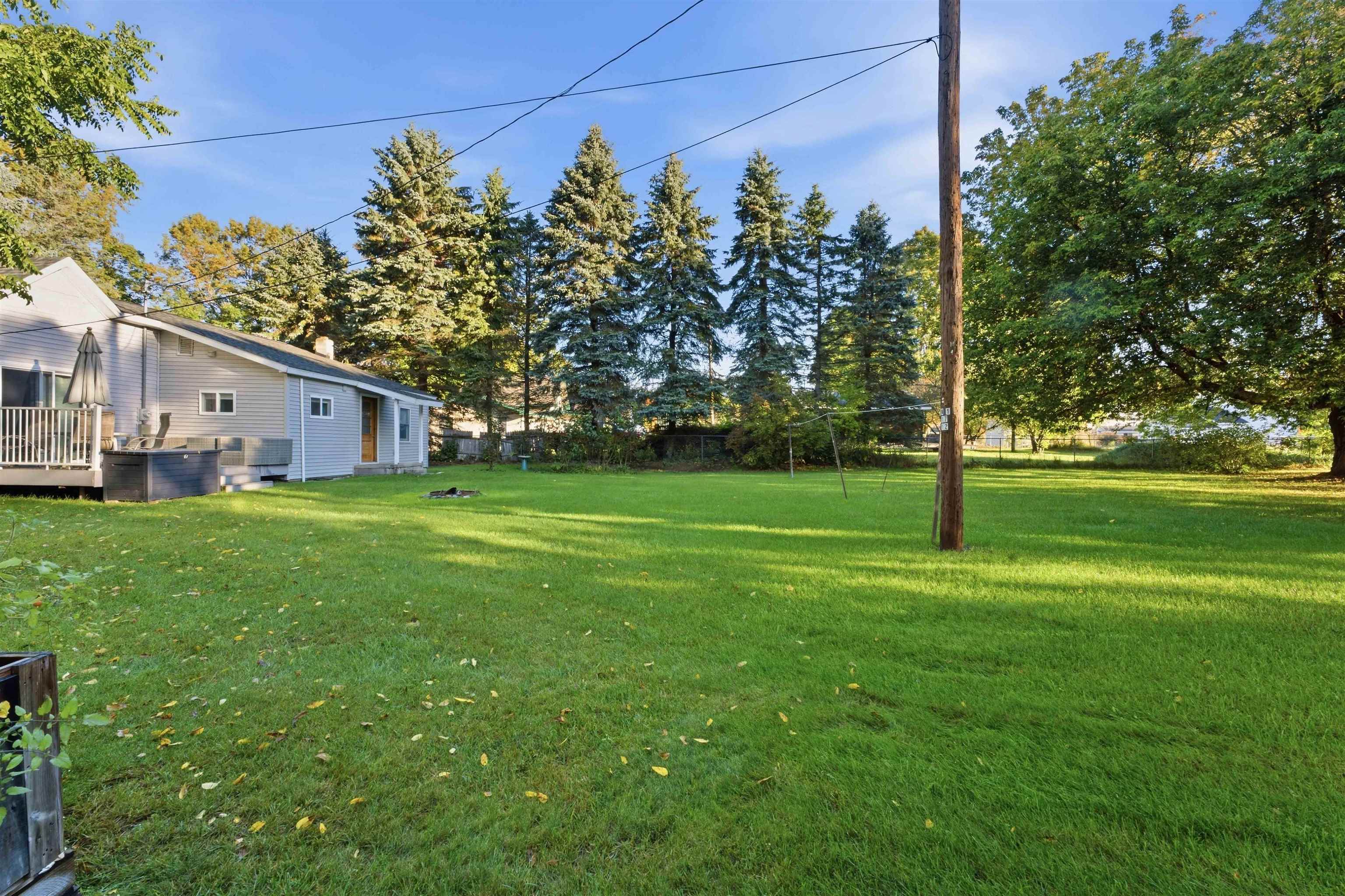 1667 Ewing Street Property Photo 69