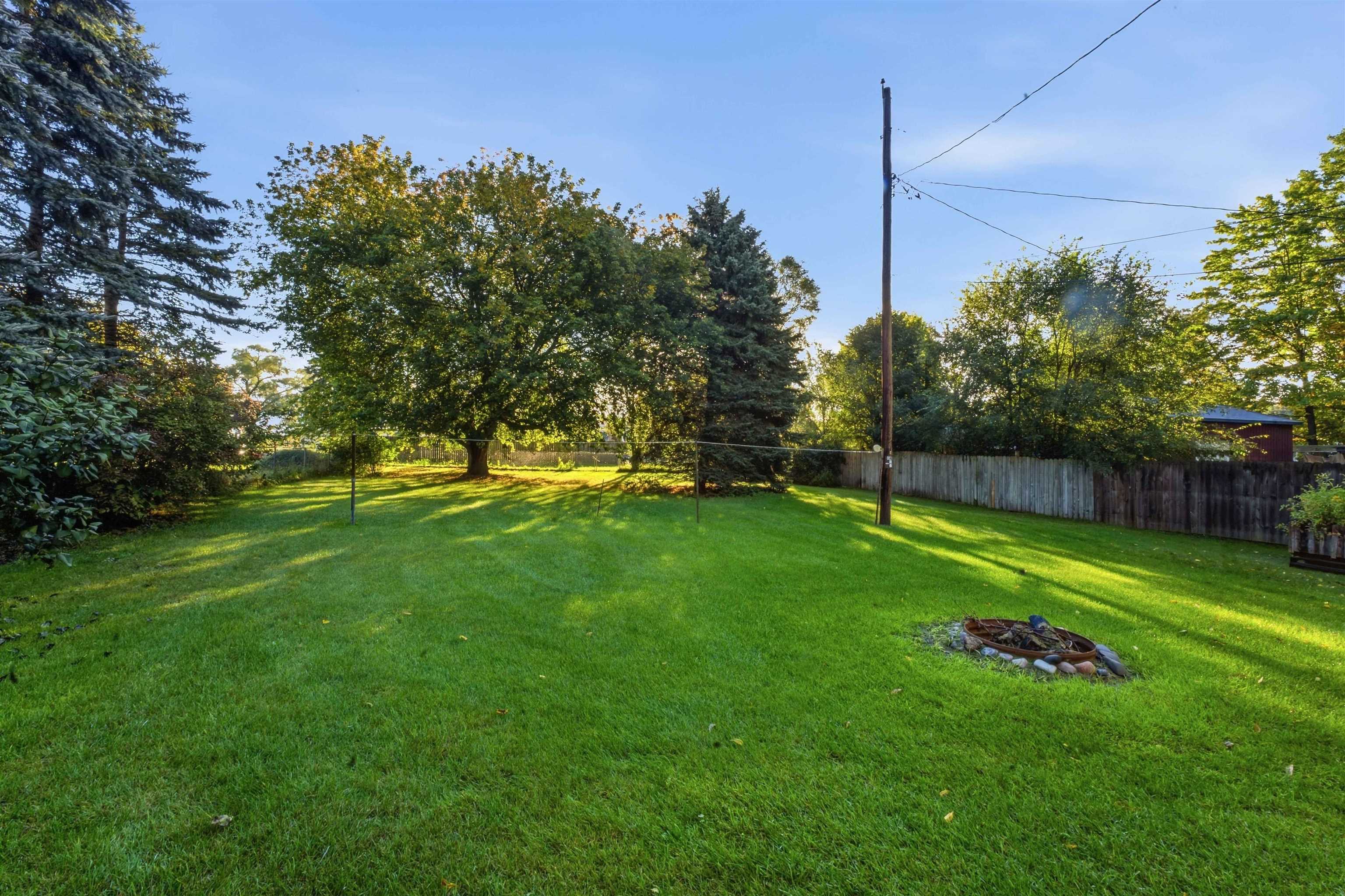 1667 Ewing Street Property Photo 71