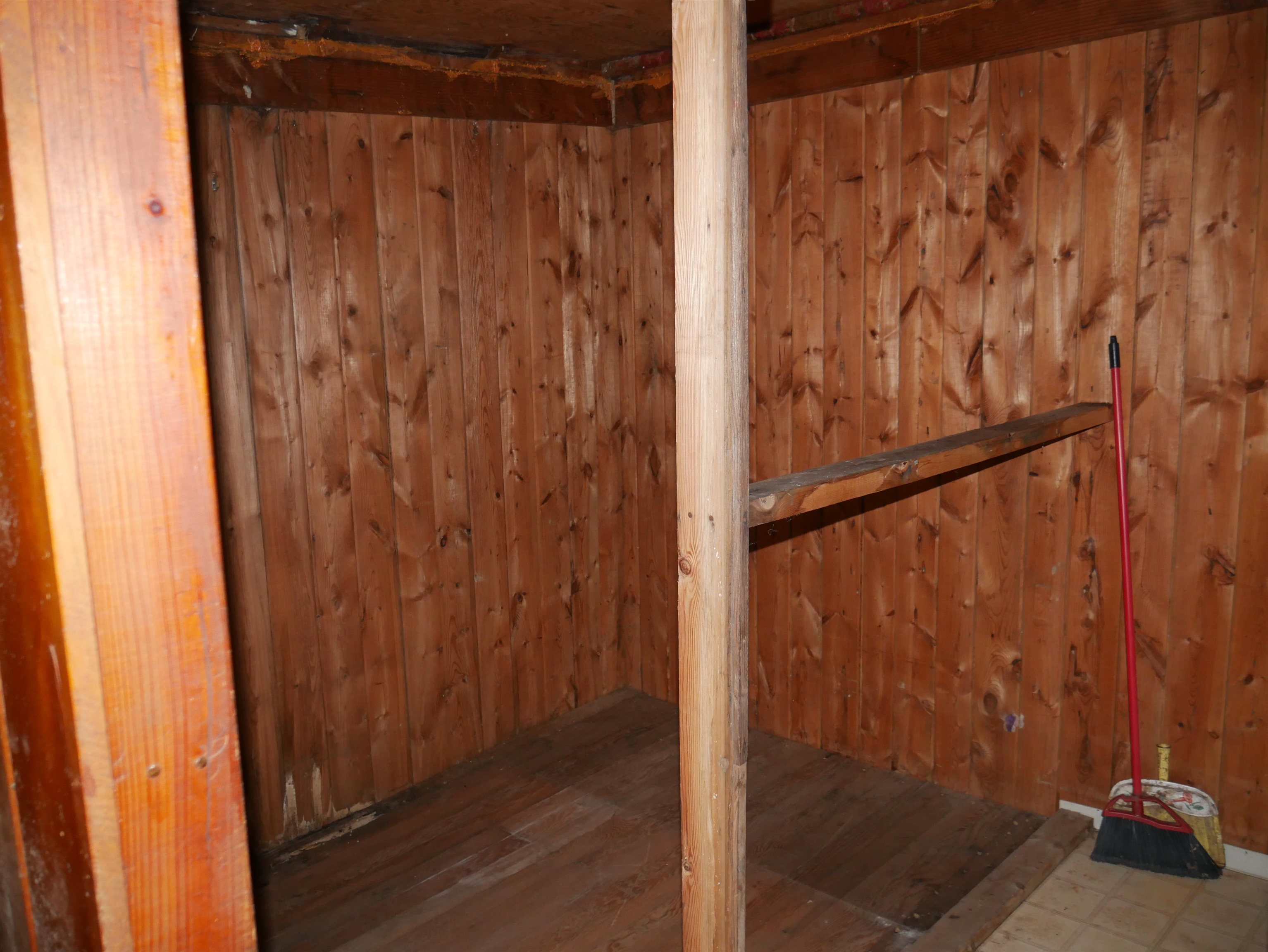 8167 Beech Property Photo 8